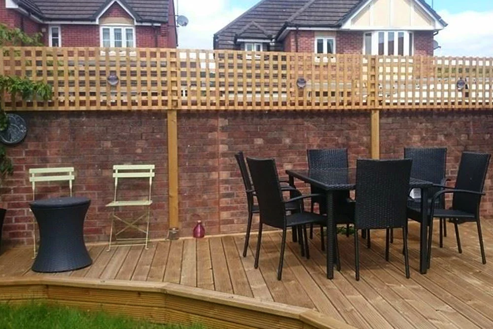 decking-thumb.jpg