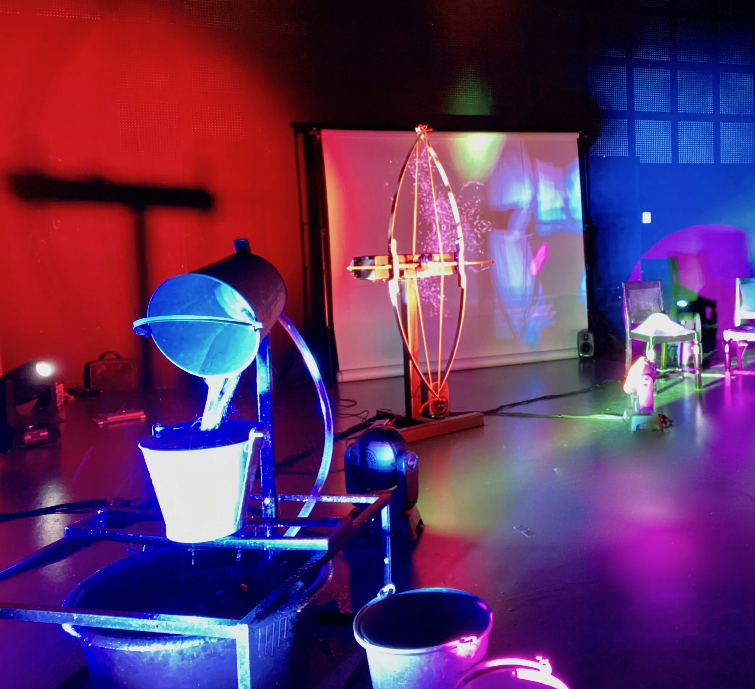 Data Driven Kinetic Sculptures (within fully Immersive environments 2022) copy 2.jpg