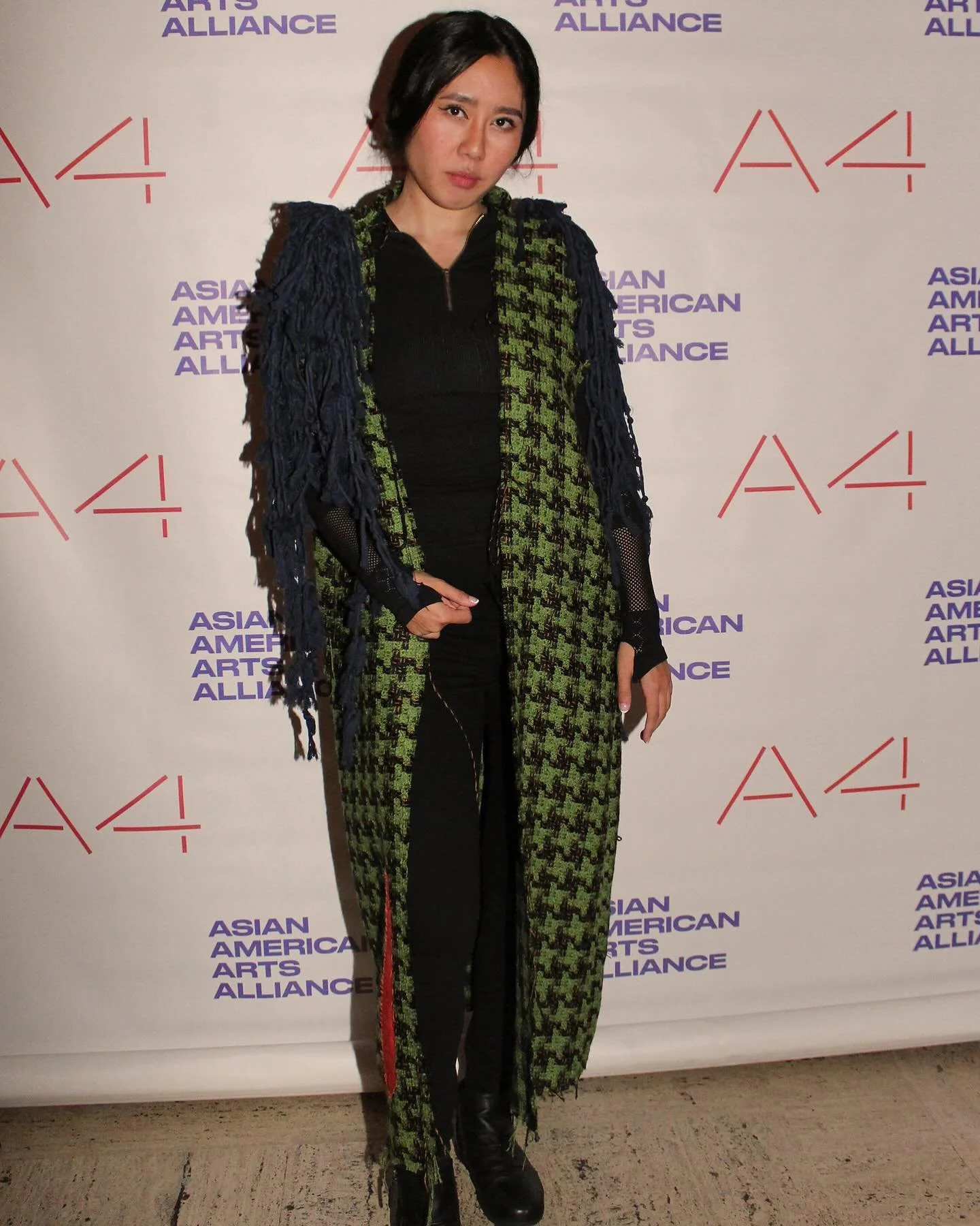 Thank you @aaartsalliance for hosting an incredible night &amp; @alonglastname for having me wear such a meaningful piece!
📸 @art.vins