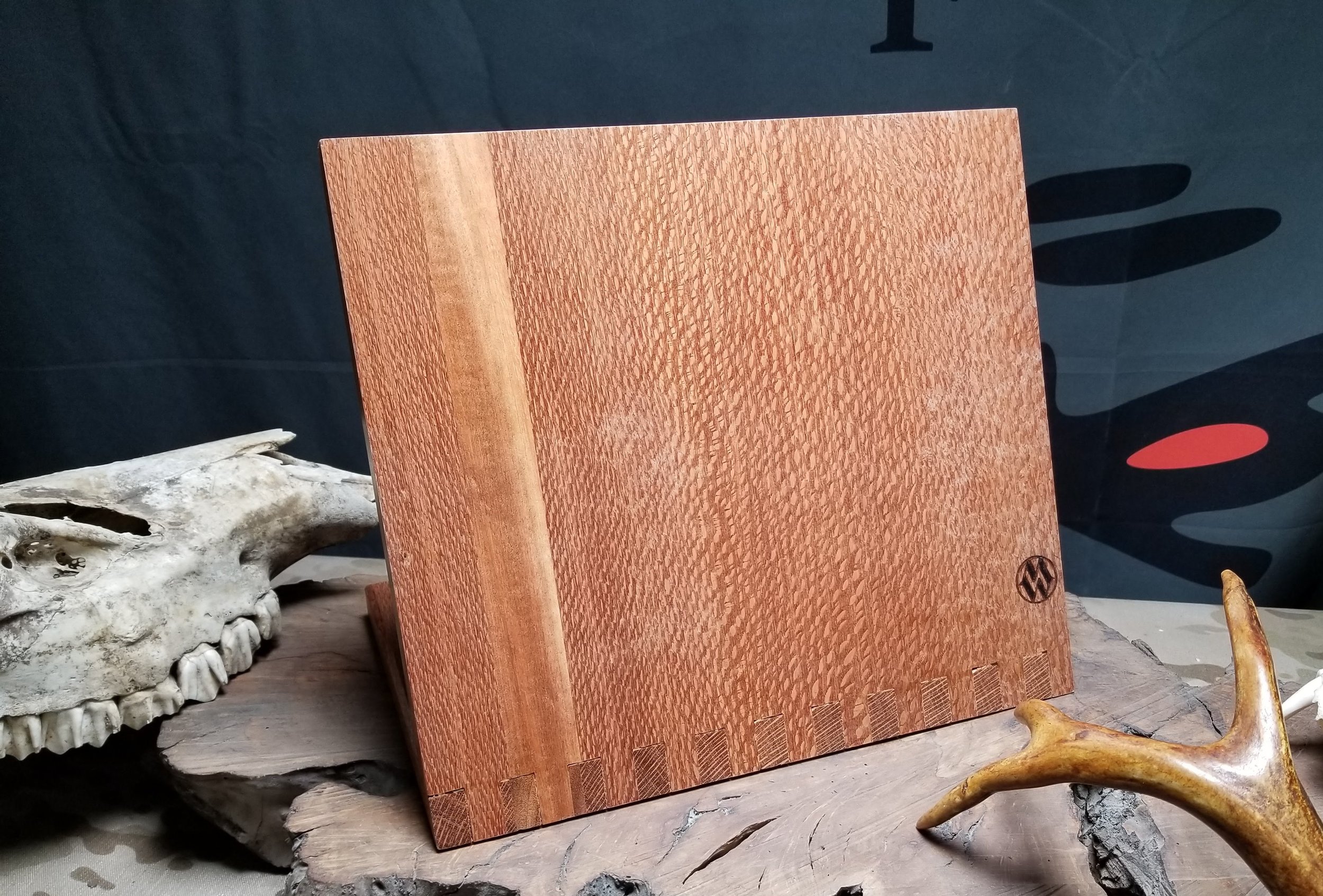 Lacewood.jpg