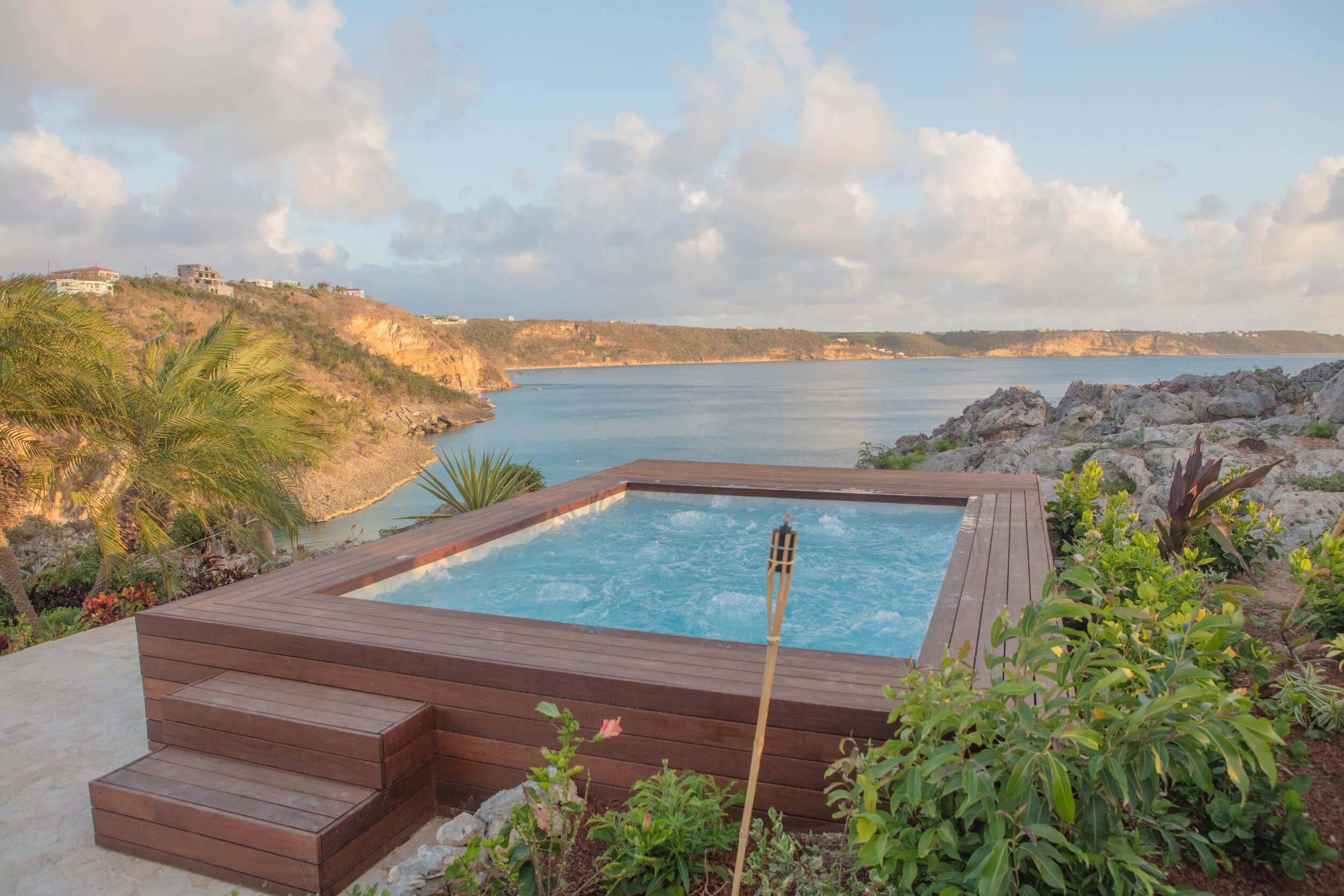   Views from the hot tub in the South Villa (photo credit: ÀNI Private Resorts)  