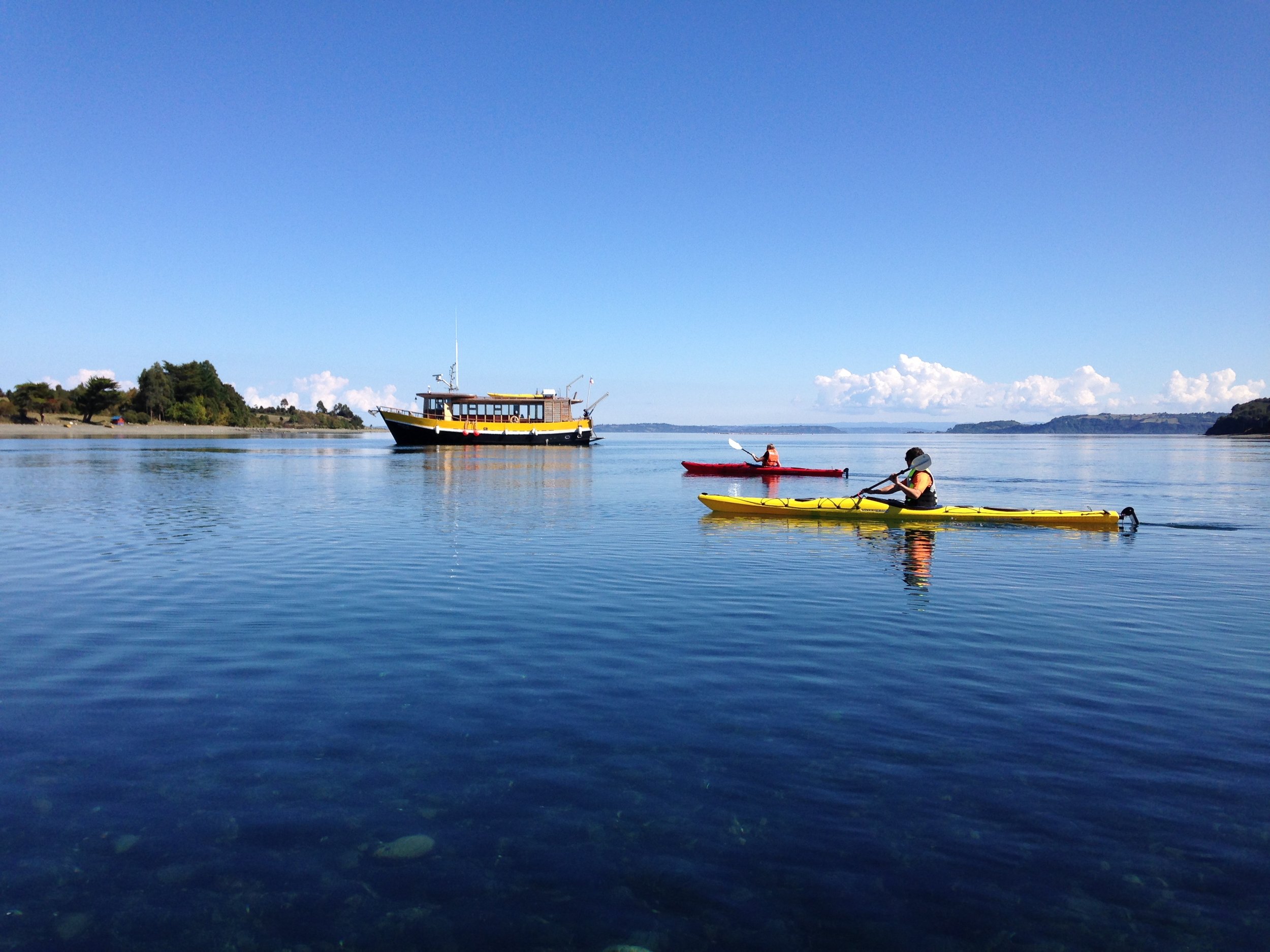 Kayaking and Private Vessel at Tierra Chiloe