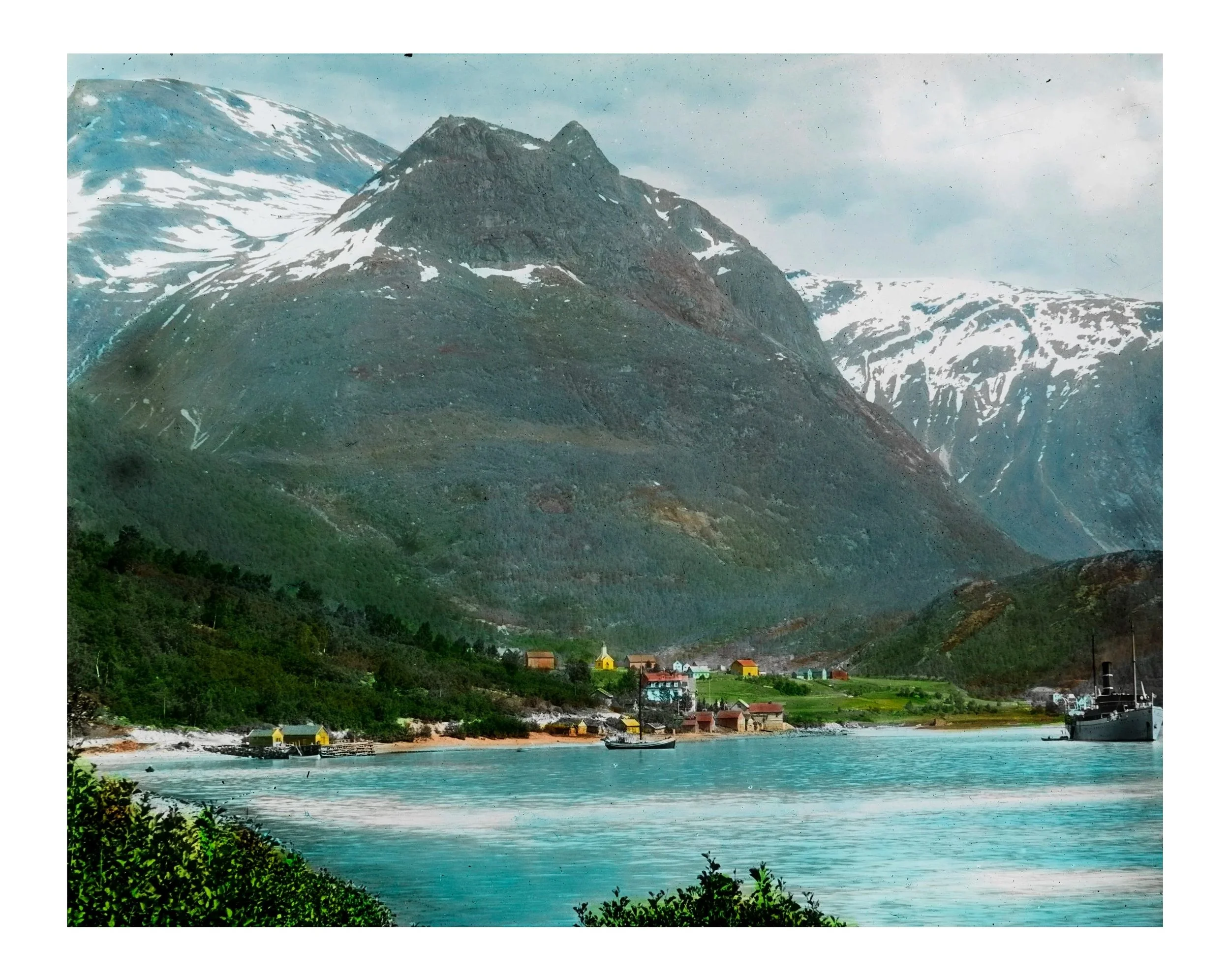 NORWAY_Loen_-_SFFf-1992078.0058_(3613851668).jpg