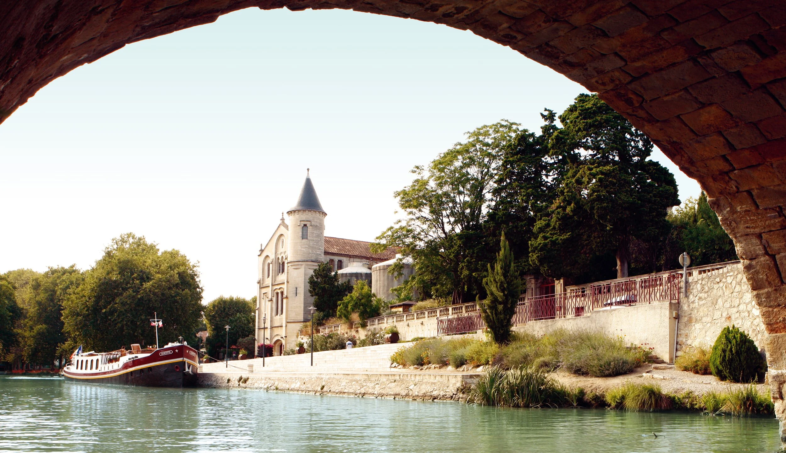 Les Bateaux Belmond Alouette private charter boat in France