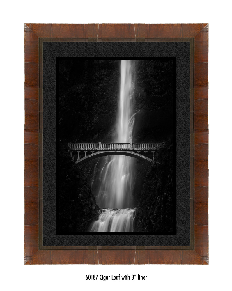 multnomah-falls-60187-3-blk.jpg