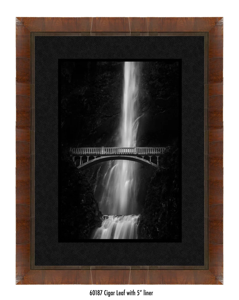 multnomah-falls-60187-5-blk.jpg