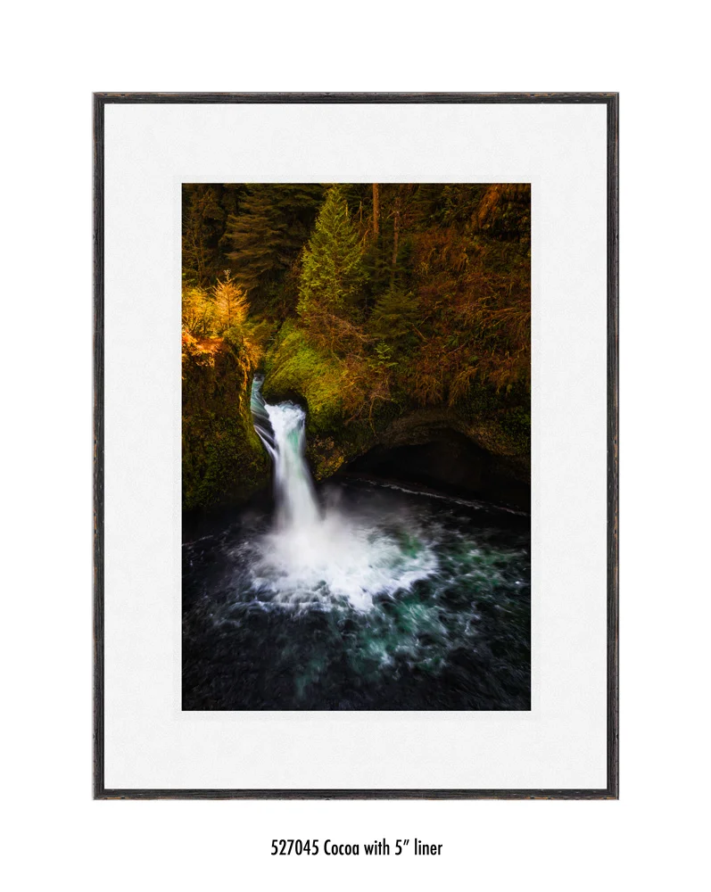 Punchbowl-falls-527045-5-wht.jpg