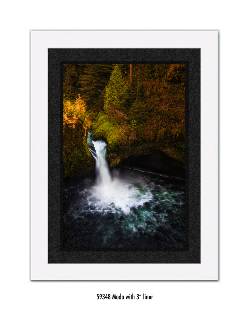 Punchbowl-falls-59348-3-blk.jpg