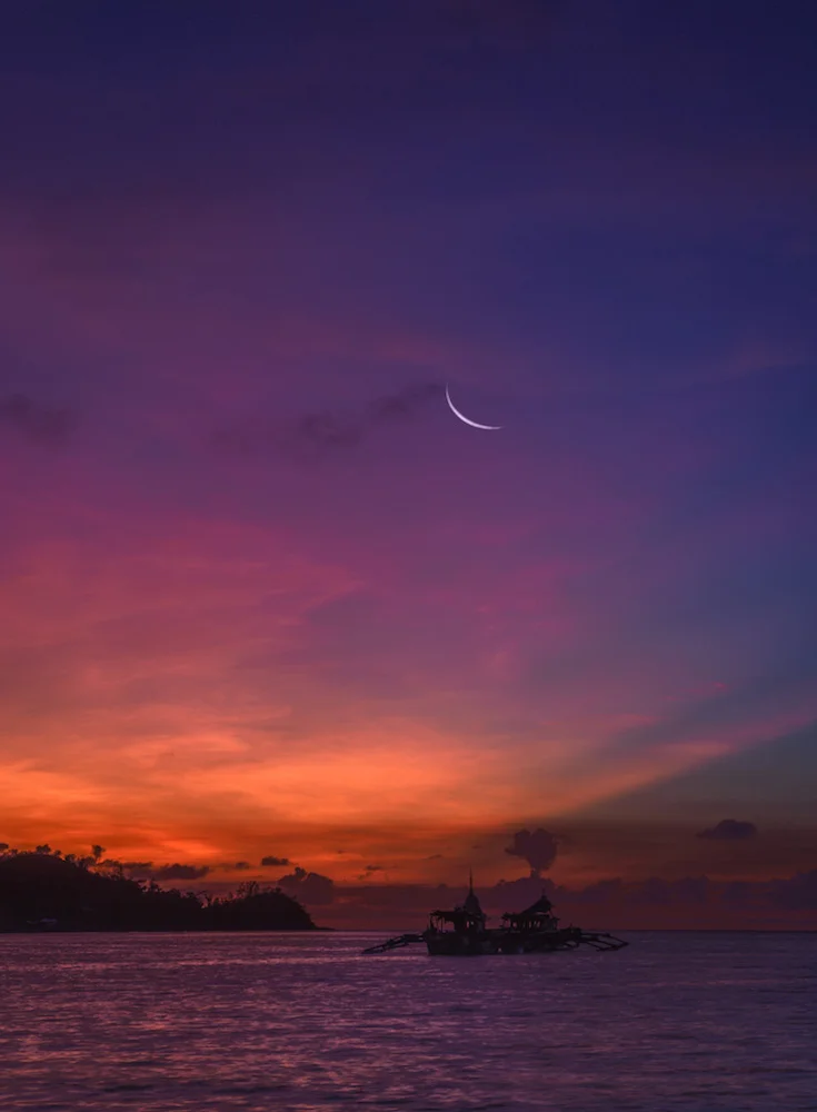 Crescent-Moon-Tale.jpg