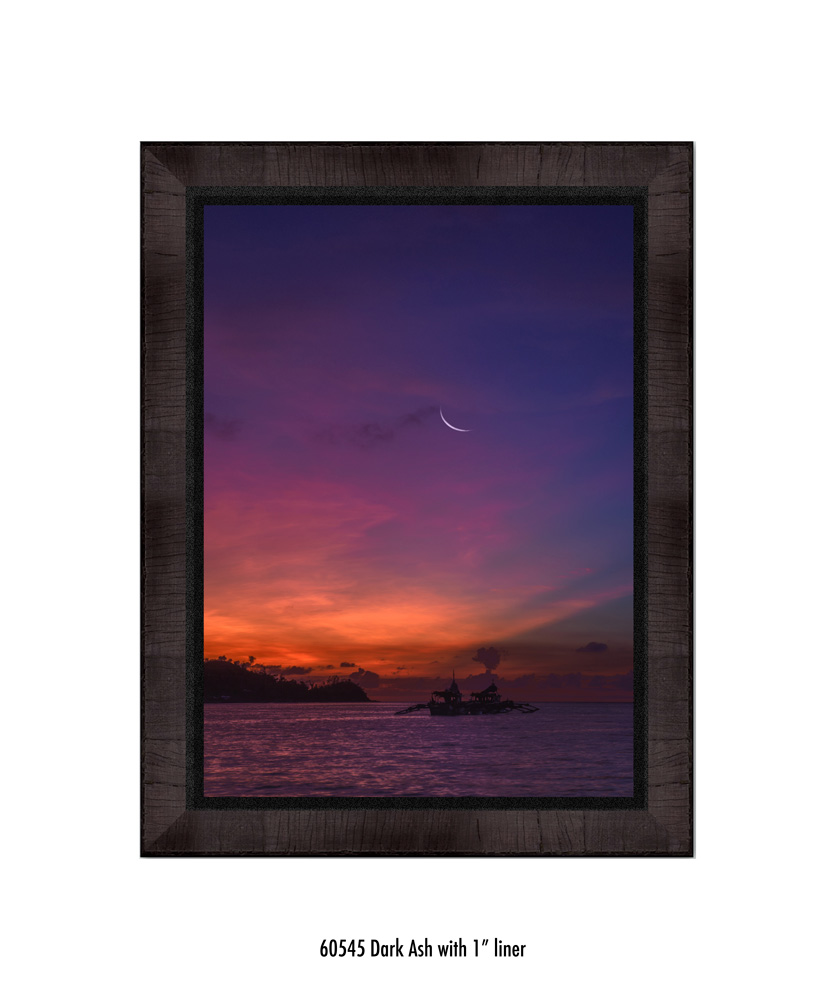 Crescent-Moon-tale-60545-1-blk.jpg