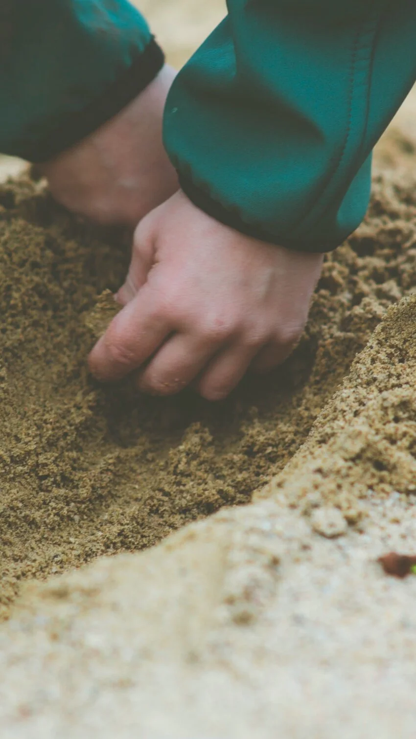 Early Imprints Leave Wounds