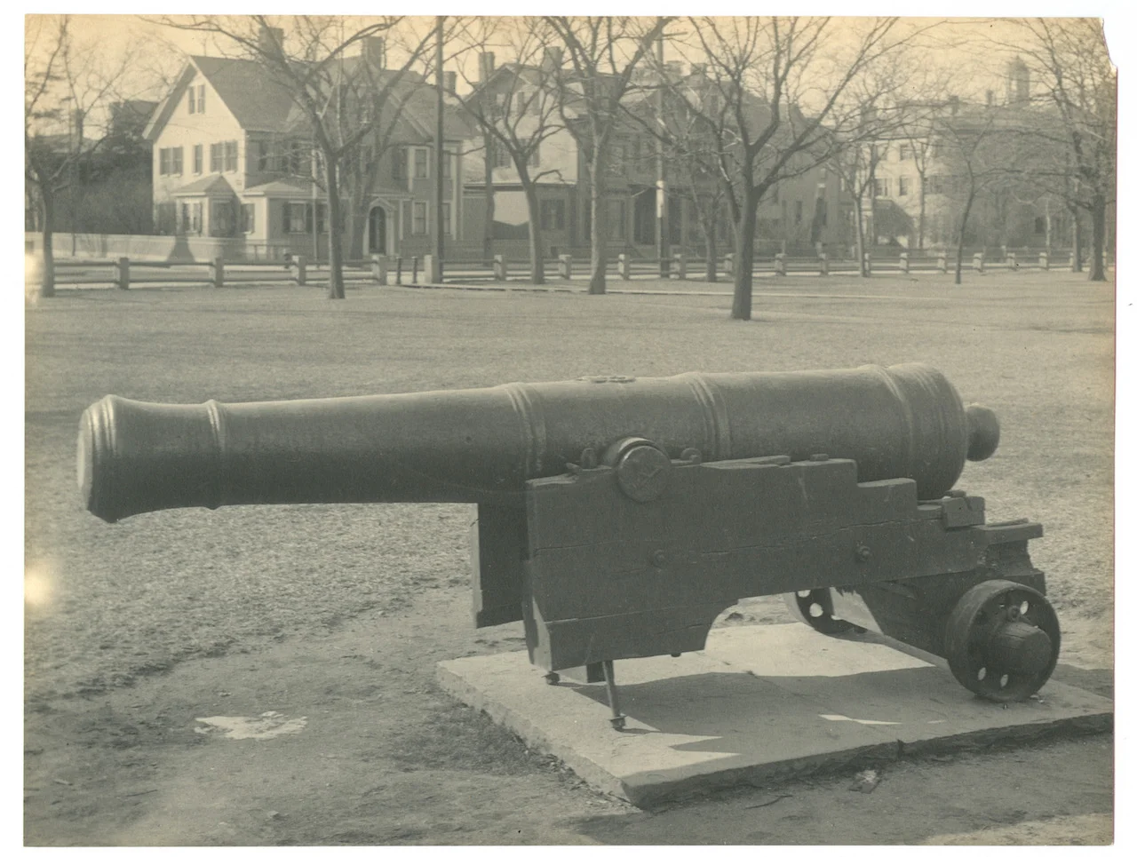 Revolutionary War Cannon