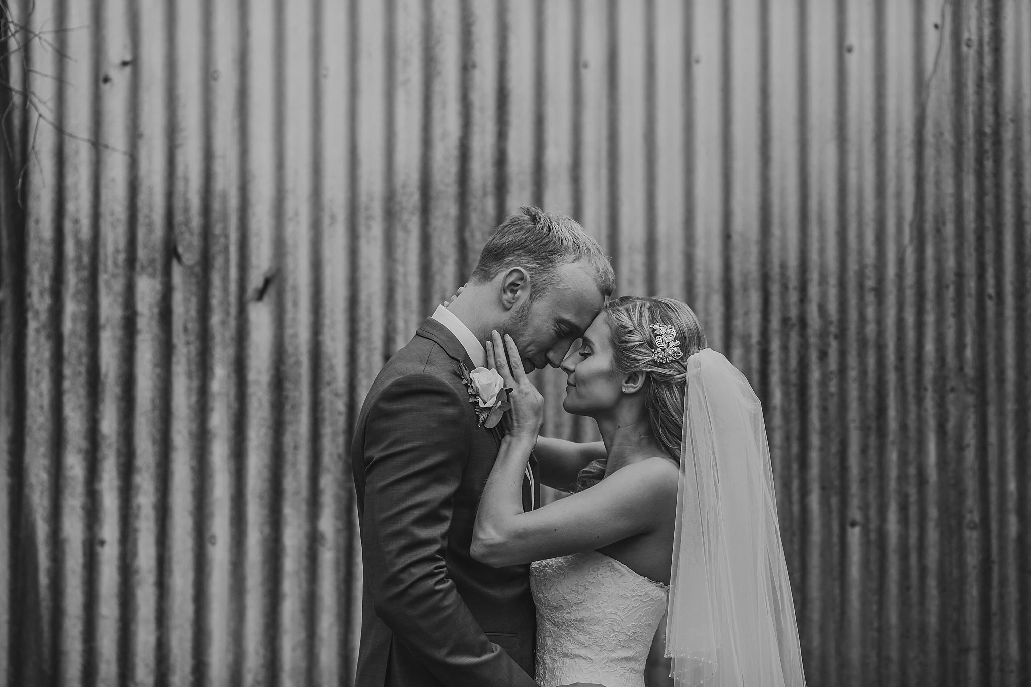 bride and groom love pose