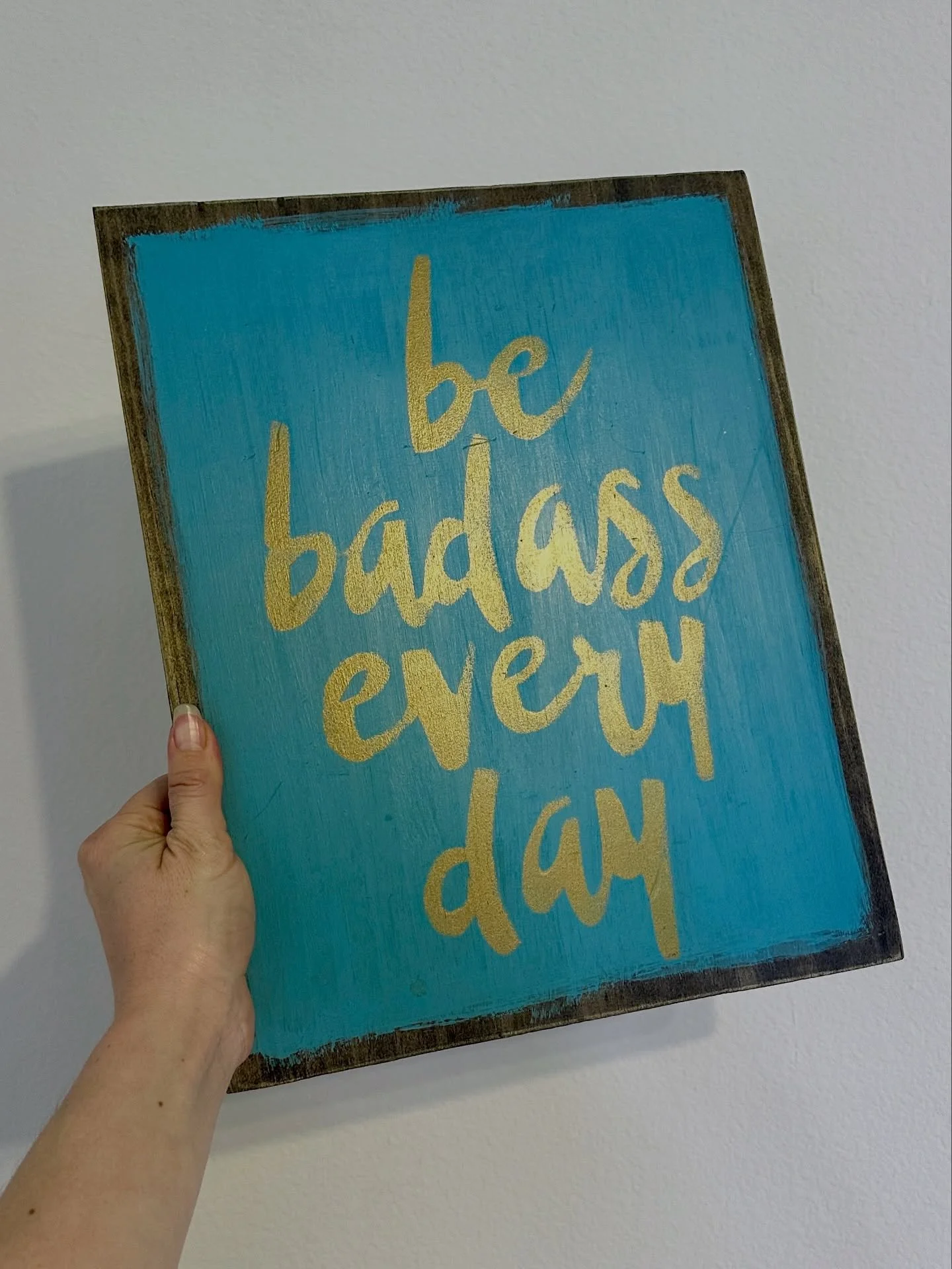 Your reminder that YOU create your reality&mdash;believe in yourself and everyone else will, too. 💫⁣
⁣
The most amazing gift from MBB instructor @amandajoycoleman!! 🥹 I have it hanging now in my living room. ⁣
⁣
Remember&mdash;you are a badass.⁣
⁣
