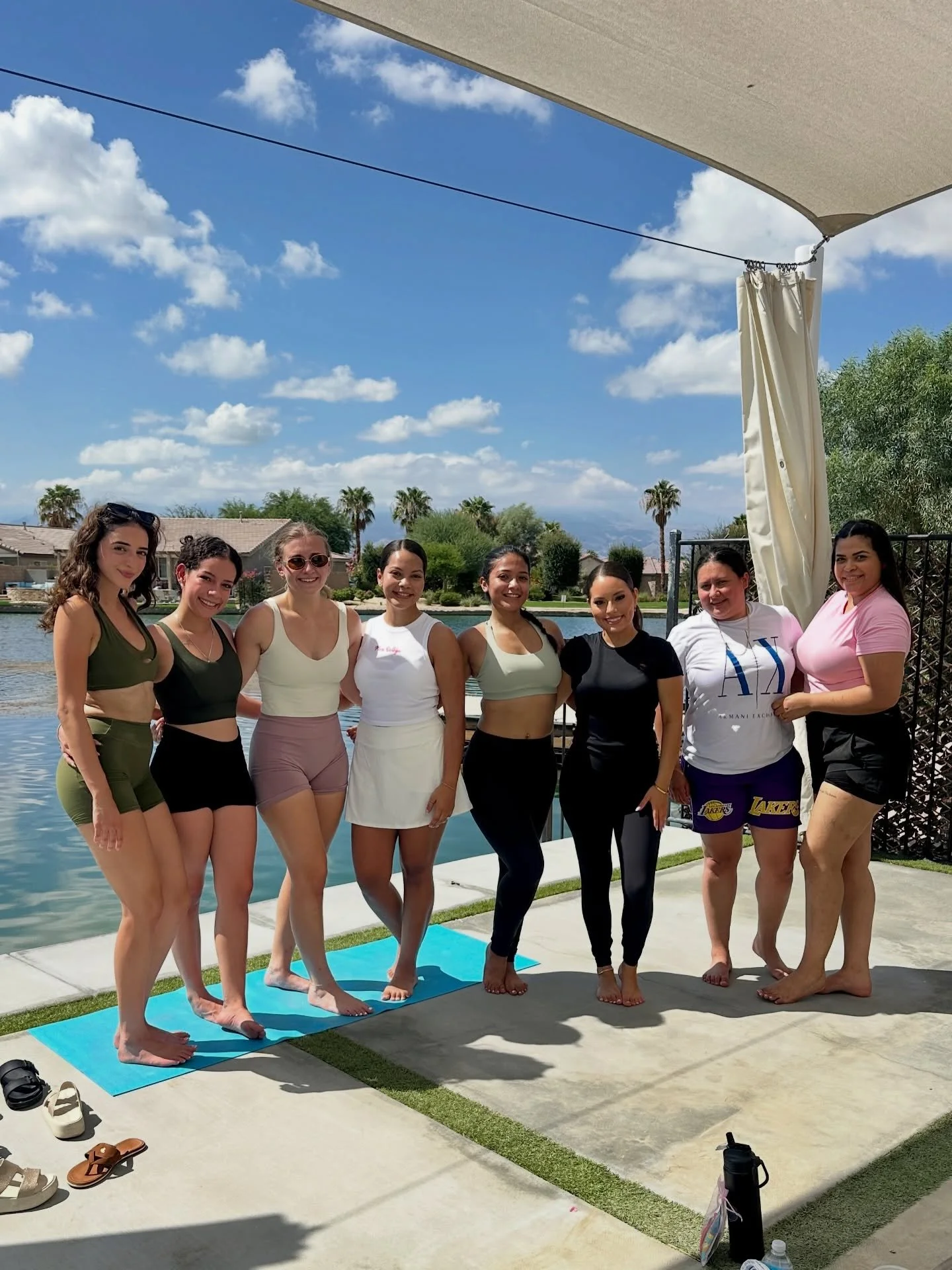 I&rsquo;m going to shake up your New Year&rsquo;s Resolution practice a little bit. Instead of starting with a list of things you want to accomplish, I recommend starting with a ONE WORD THEME for the year to come. ✨⁣
⁣
This word becomes an anchor&md