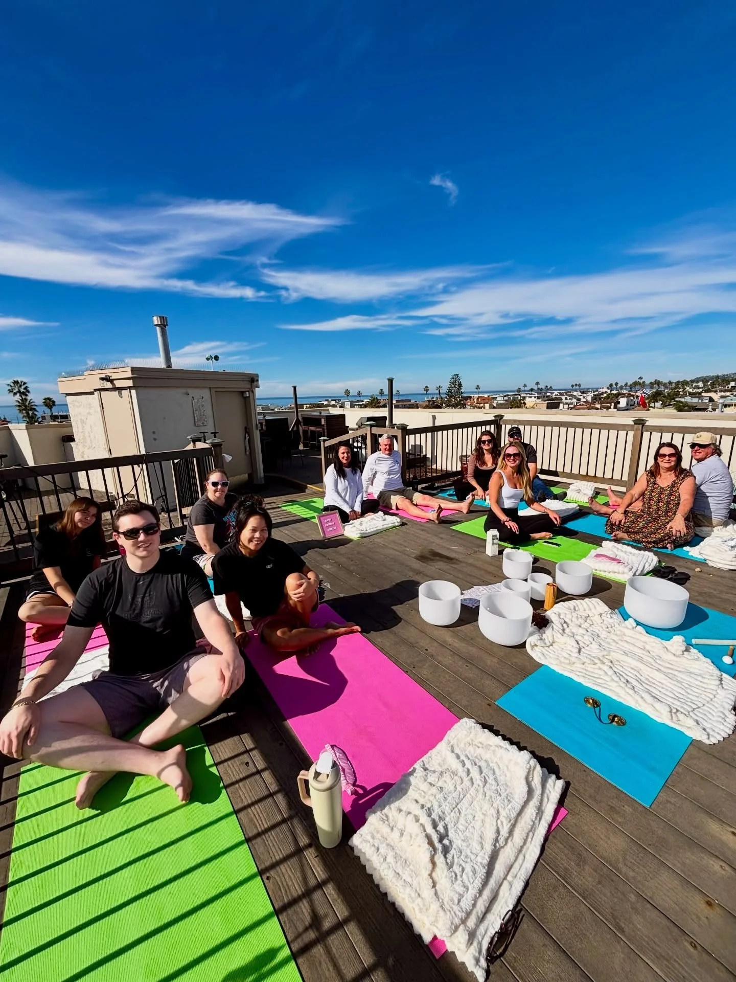 Did you know sound healing works differently in a group setting? ✨ It&rsquo;s actually more effective! When multiple nervous systems settle together, the body feels safer, making it easier to let go. ⁣
⁣
Group sound baths create a shared rhythm. Your