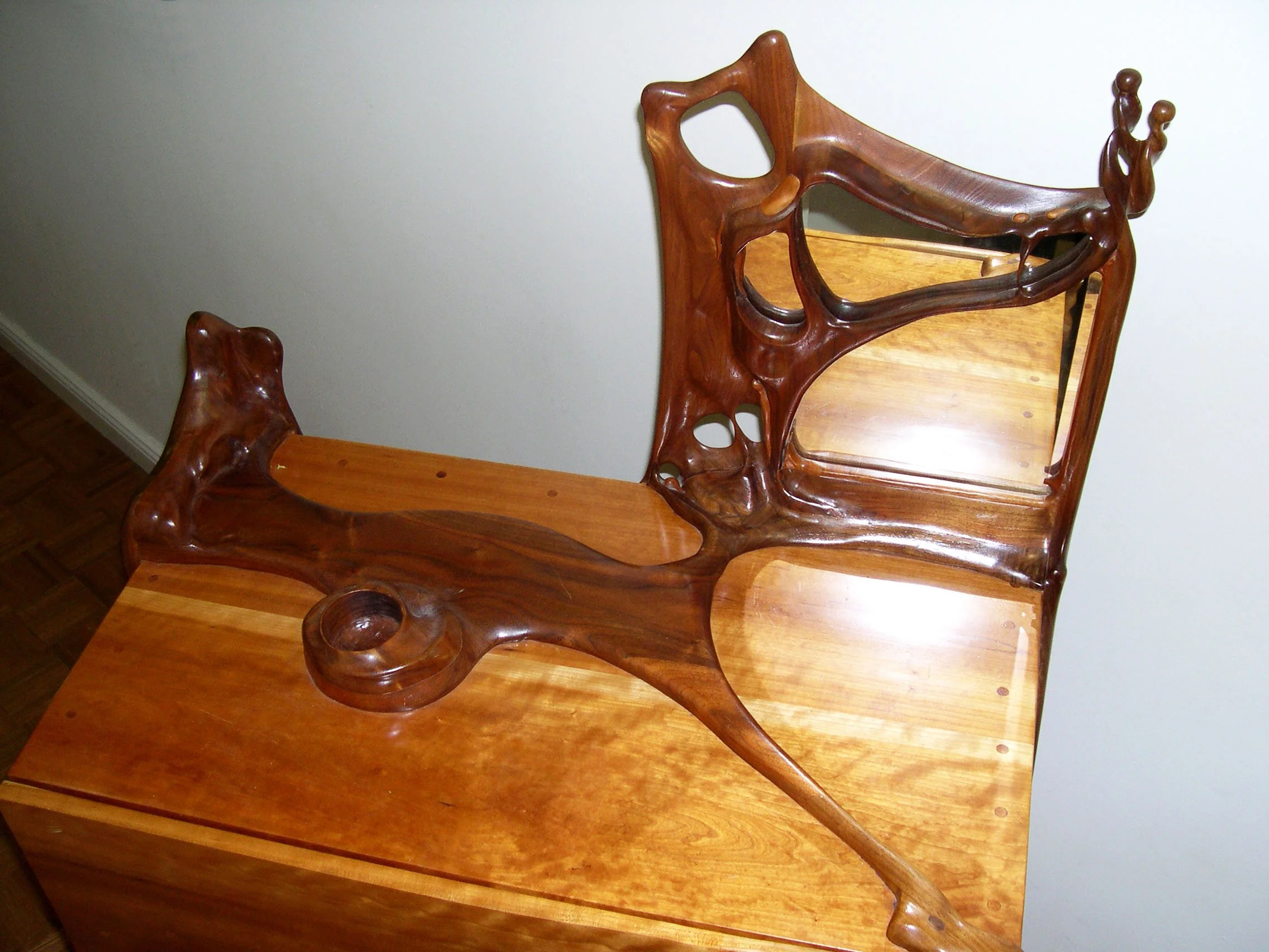 Dresser 2test.jpg