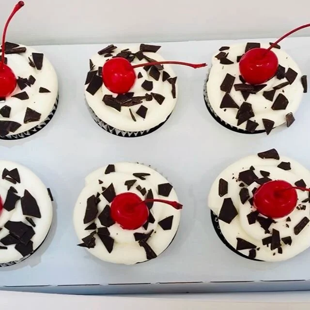 Déjà Vu Cakes