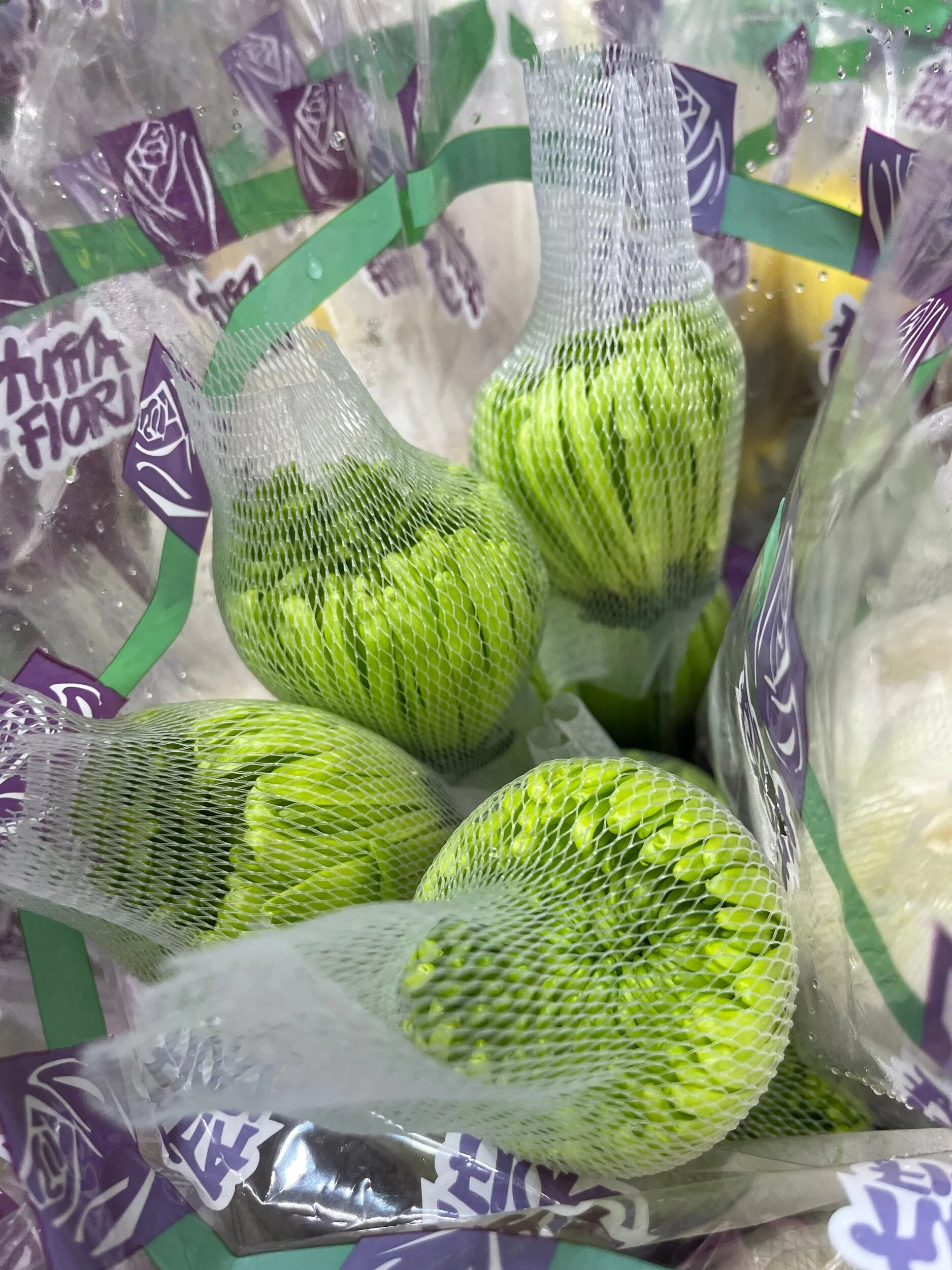 38285C7B-8656-443E-AA5B-1CBA2822A1B1