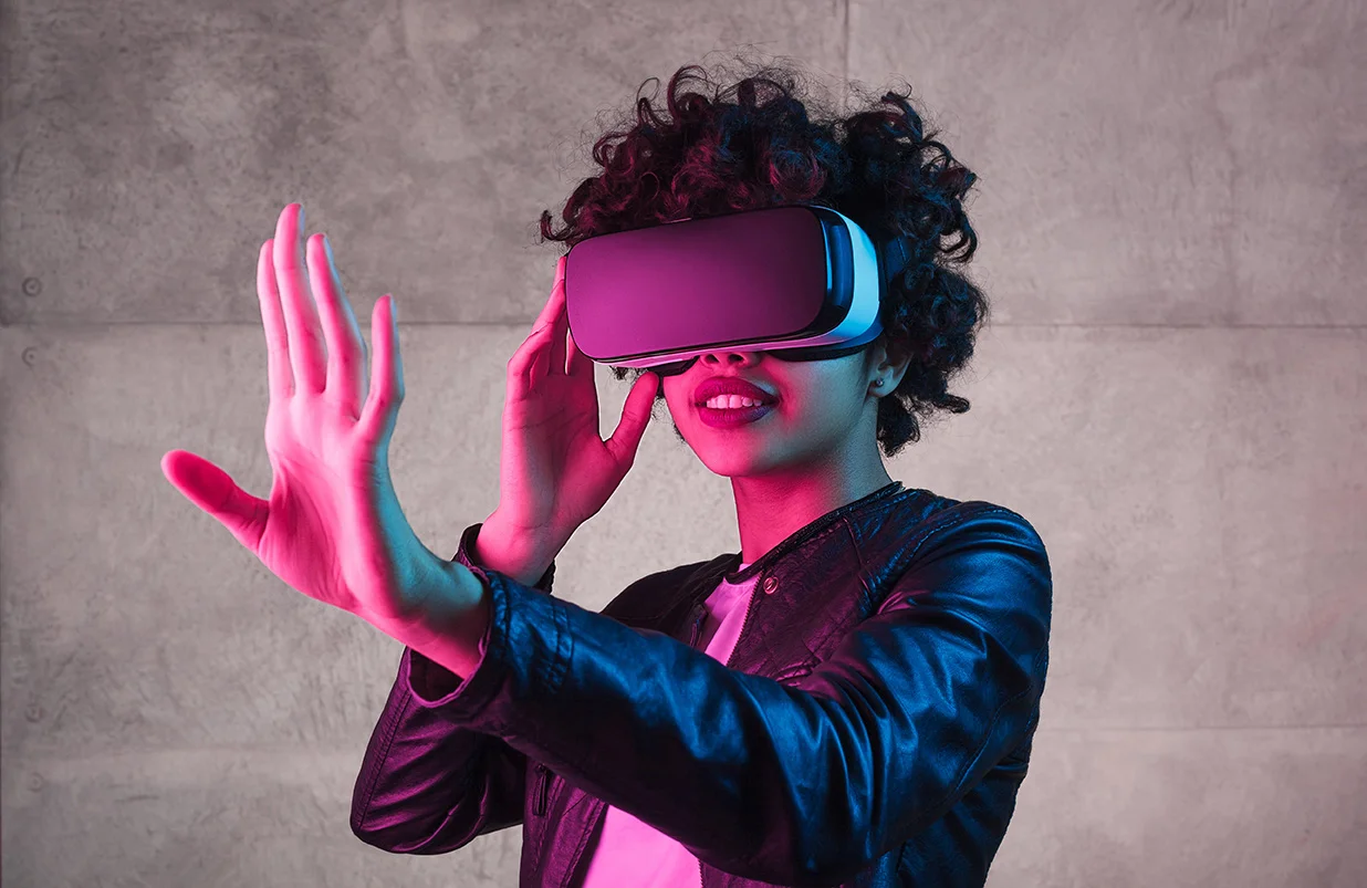 First steps, design and development for Virtual Reality