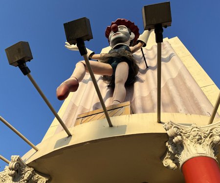 Ballerina Clown,  Main Street, Venice Ca.jpg