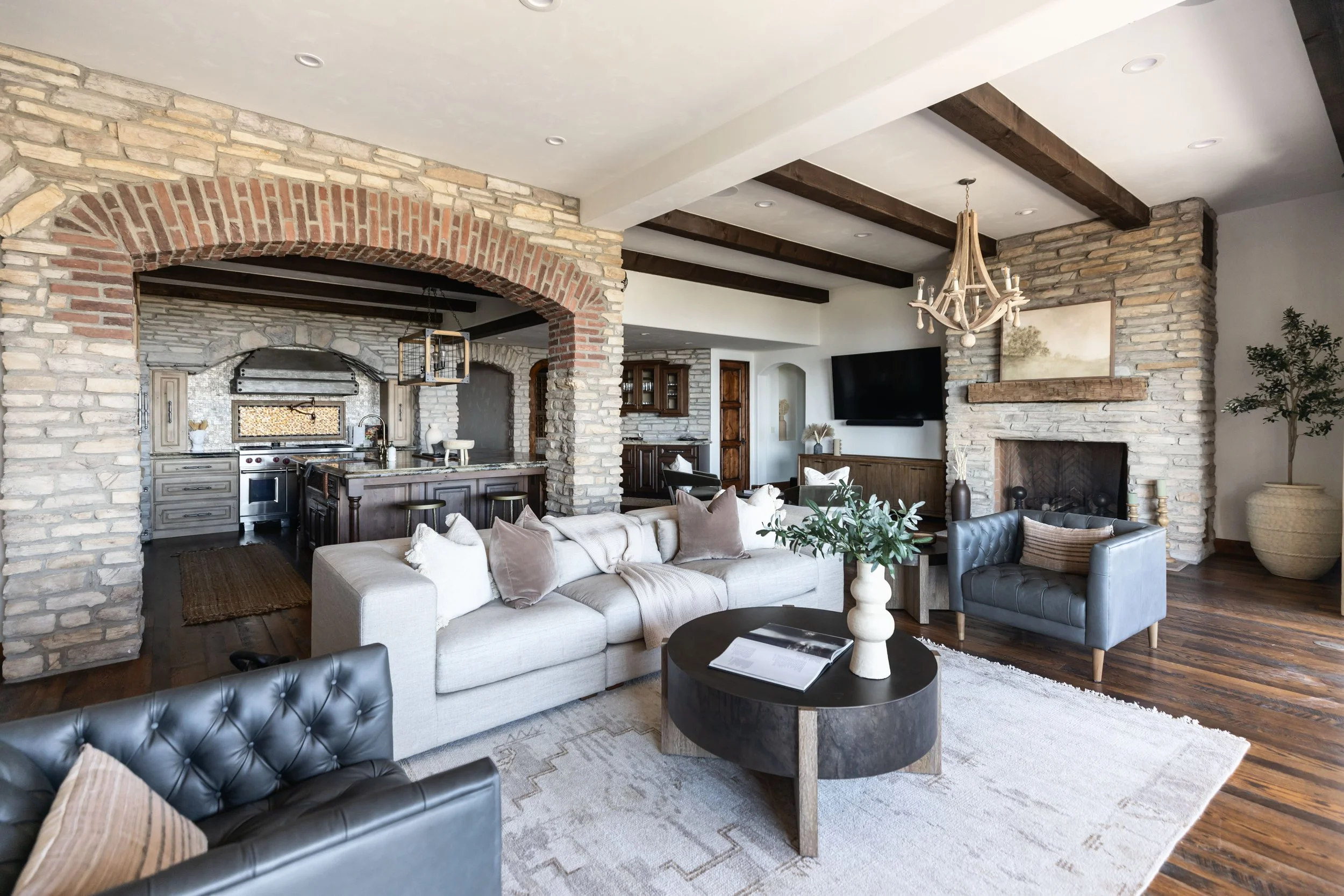 Best Scottsdale Neighborhoods -Airbnb Investing in 2026