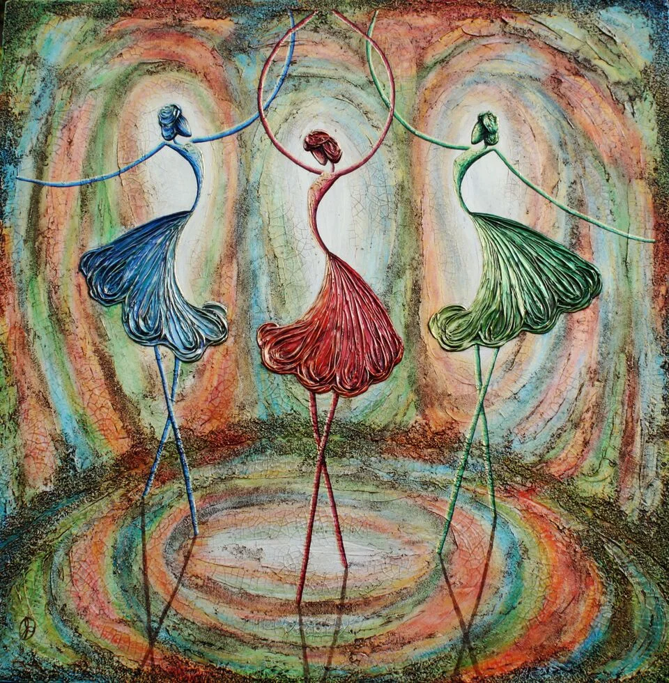 Heather SS DANCERS pic for Home.jpg