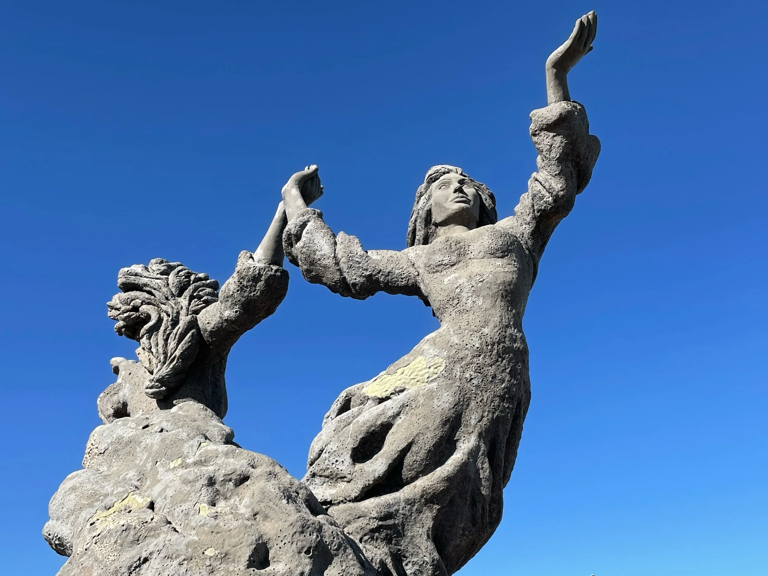 “Neuroses and Camaraderie”—Life and Writing Prompts Inspired by Rachel Lauren Myers