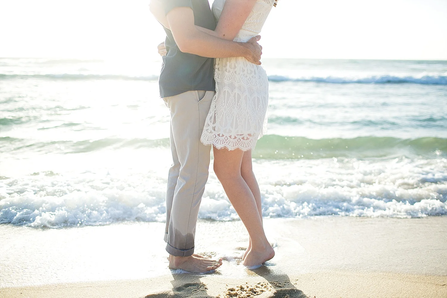 Trigg_Beach_Engagement_0021.jpg
