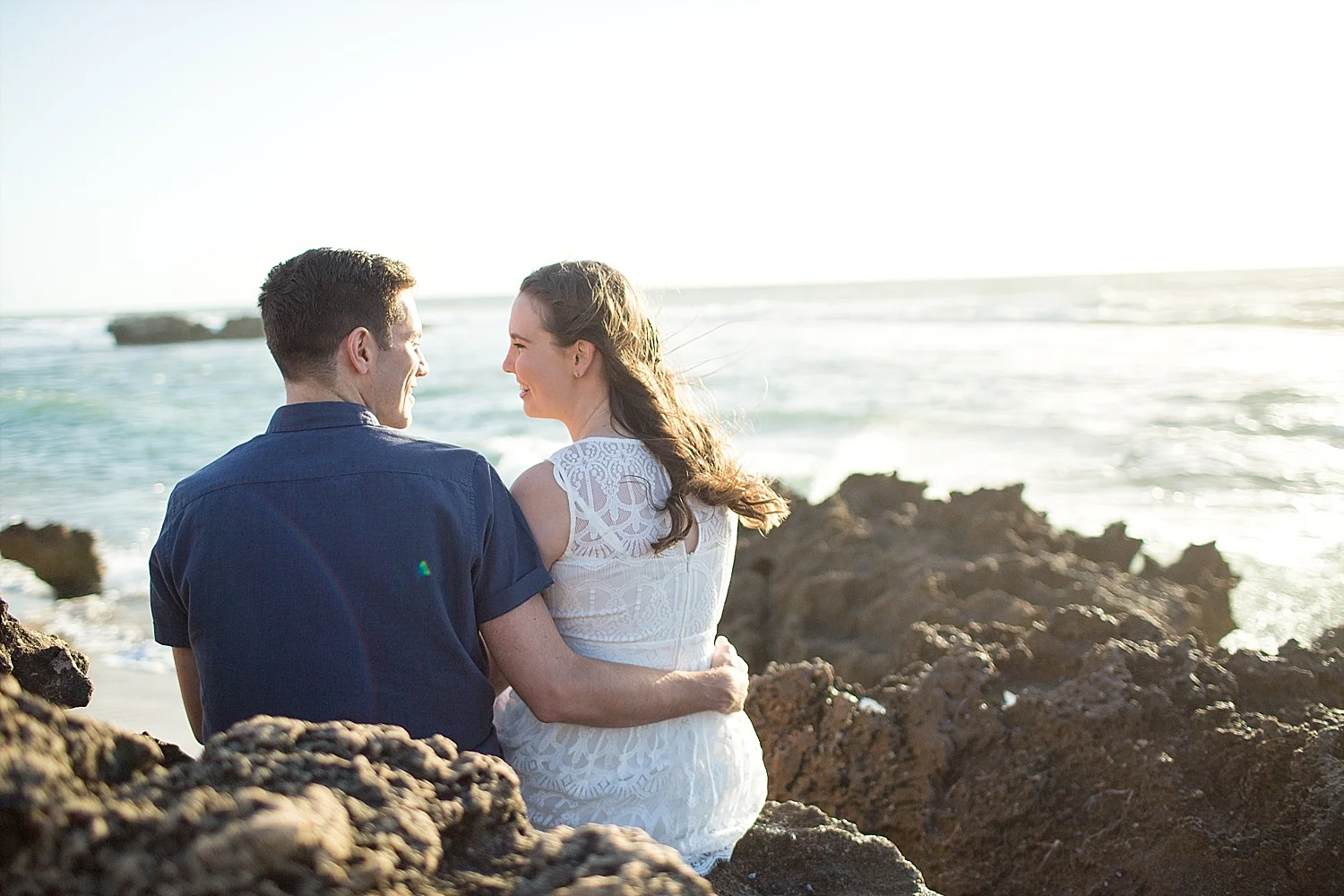 Trigg_Beach_Engagement_0014.jpg