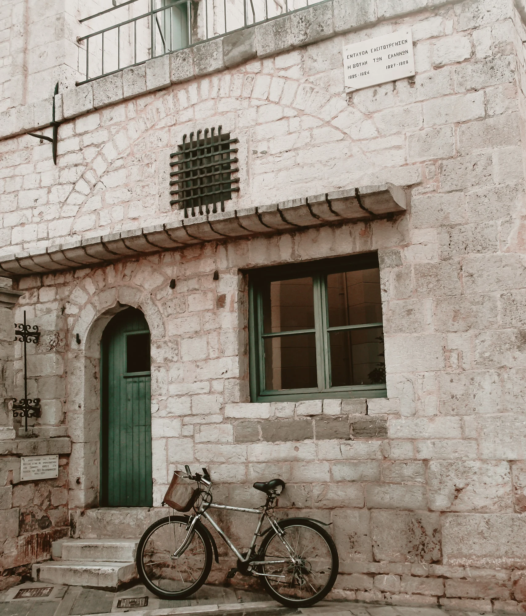 aksiotheata-kai-drastiriotites-sto-nafplio-01-stemajourneys.com.jpg