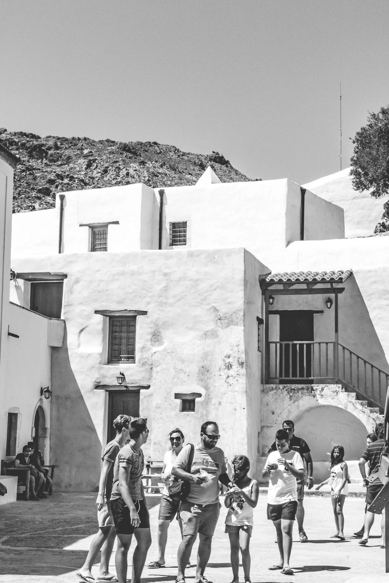 www.stemajourneys.com-crete-tourists.jpg