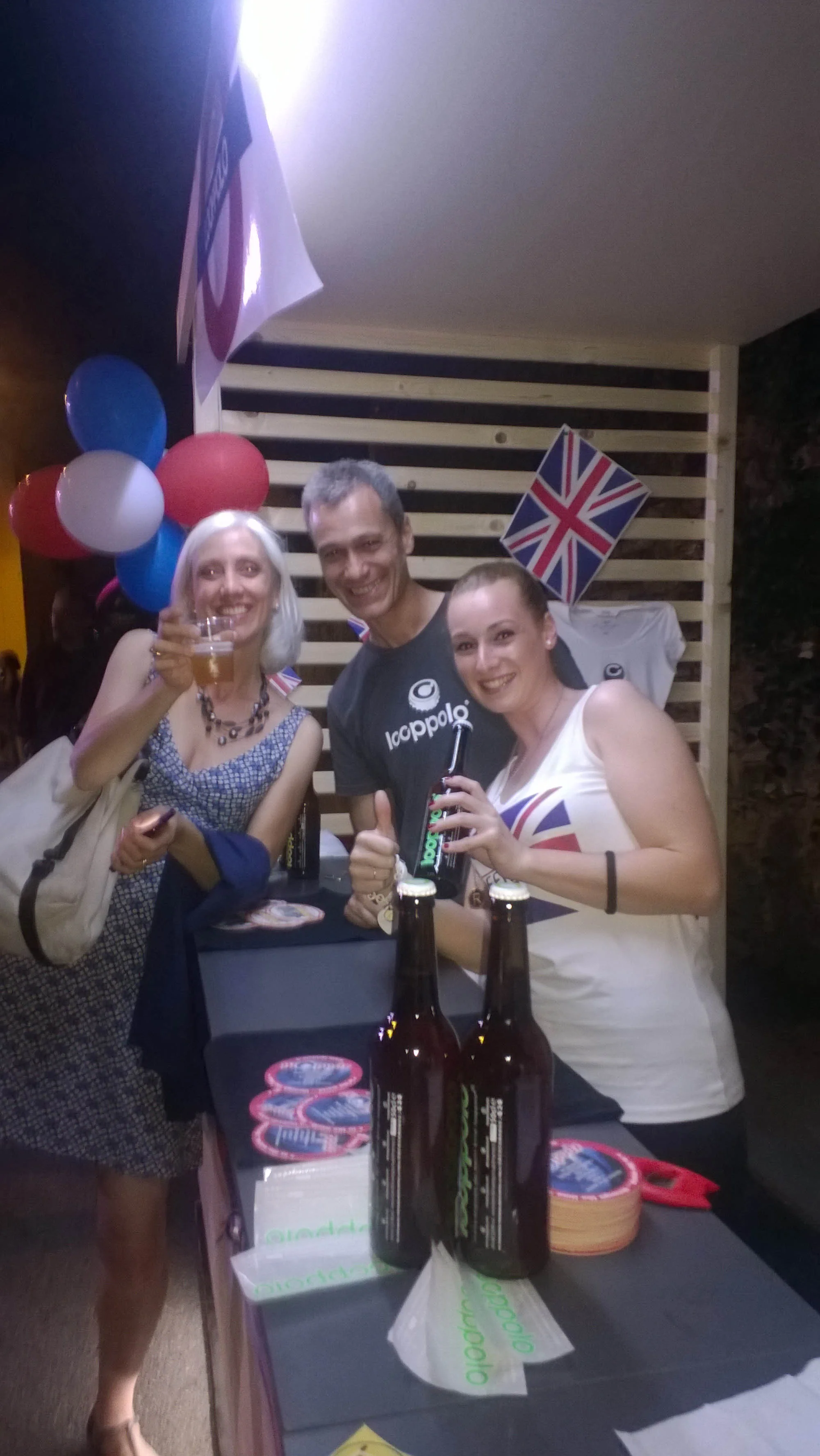 Tasting Loopolo beer at BEEROCK Assisi.jpg