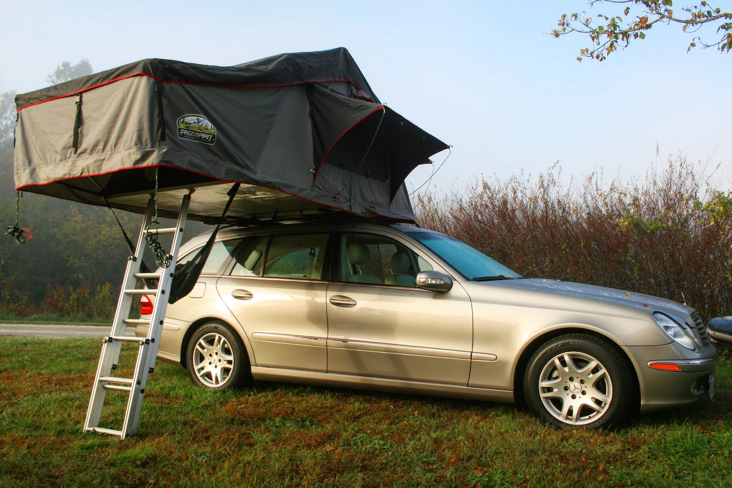 Our Mercedes Benz on display in the Freespirit Recreation Booth at the 2017 Rooftop Tent Rally
