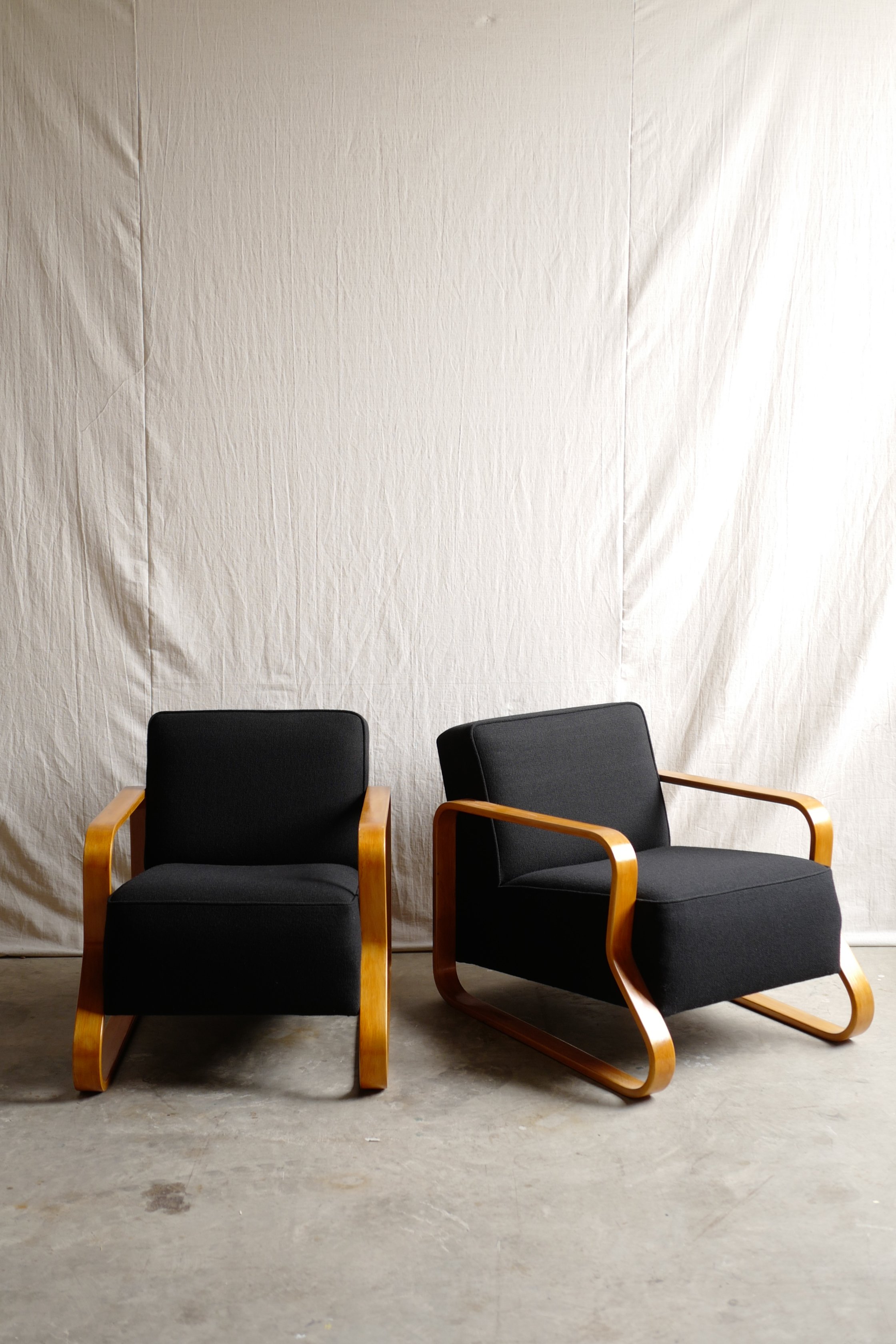 PAIR OF ARMCHAIRS, MODEL NO. 44 (padded paimio)
