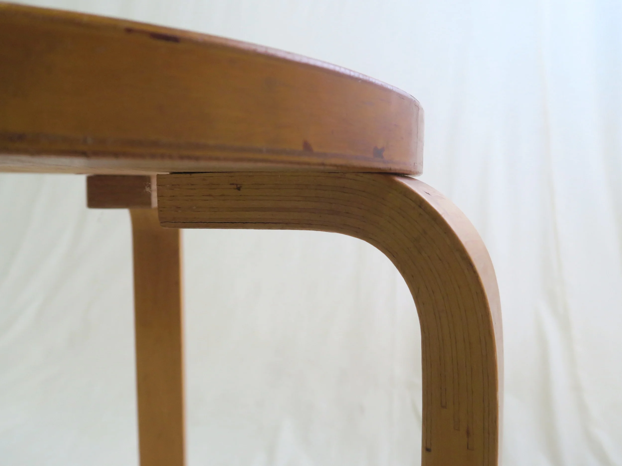 アアルト　スツール