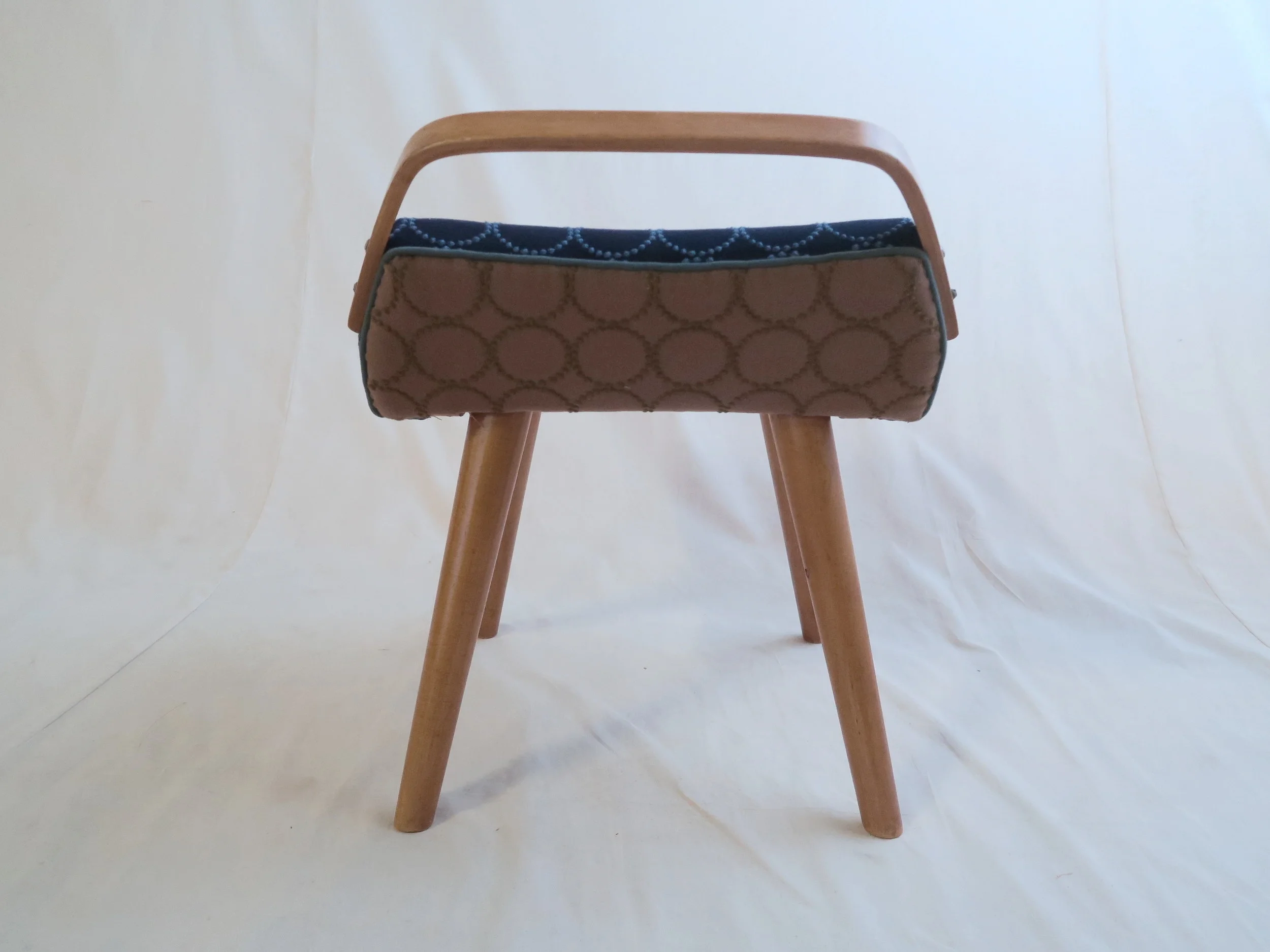 ミナペルホネン　スツール