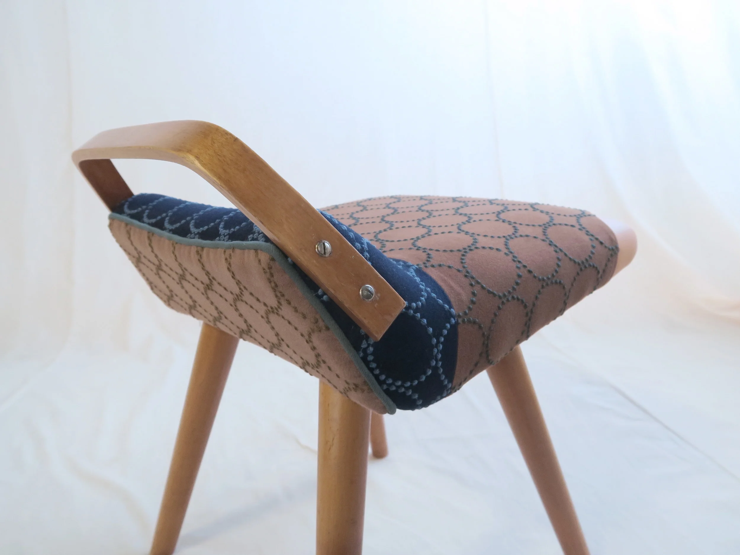 北欧　スツール