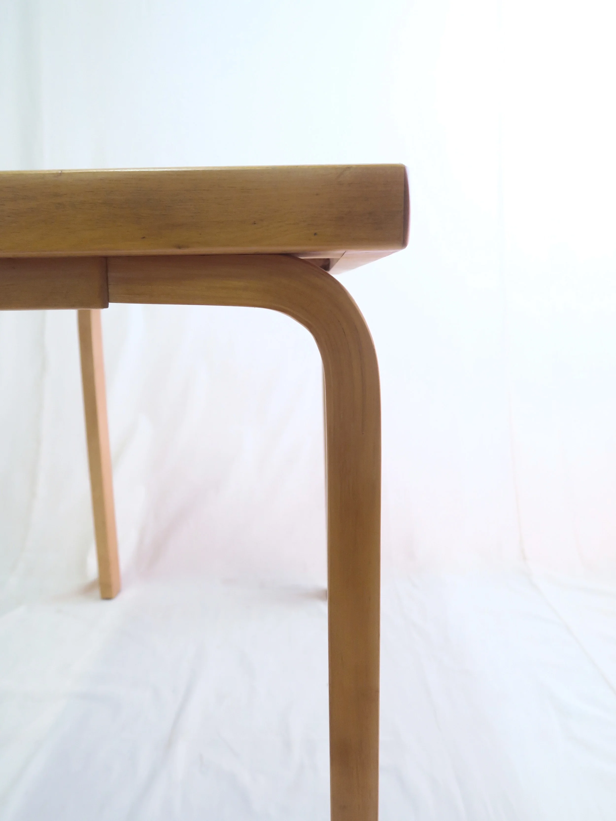 リノリウム　ブラック