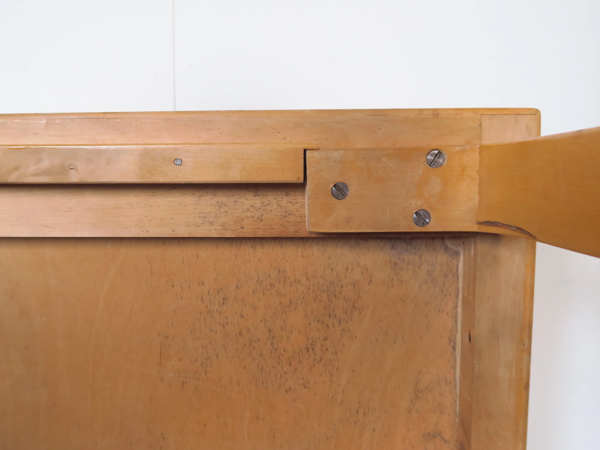 テーブル　アアルト