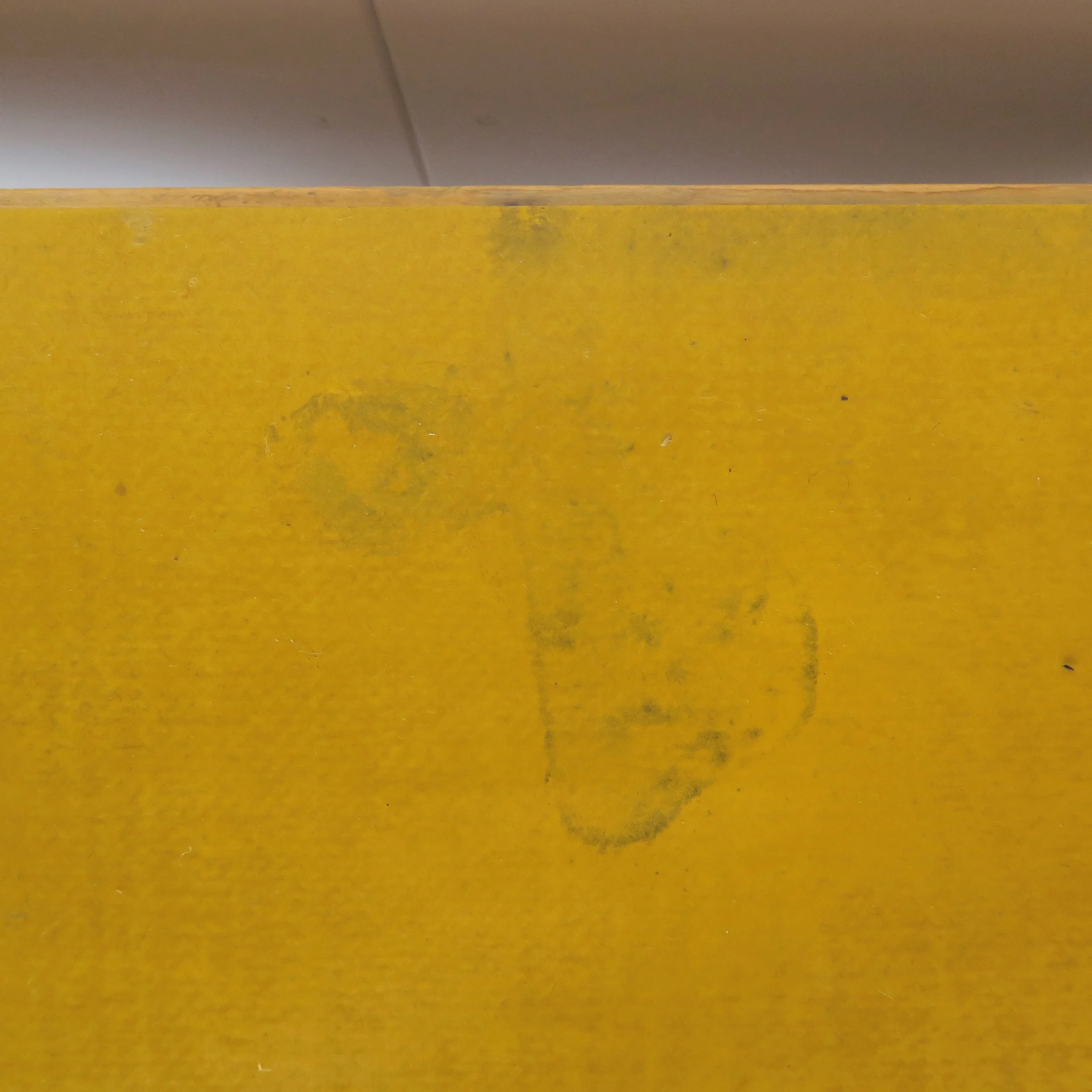 テーブル　アアルト