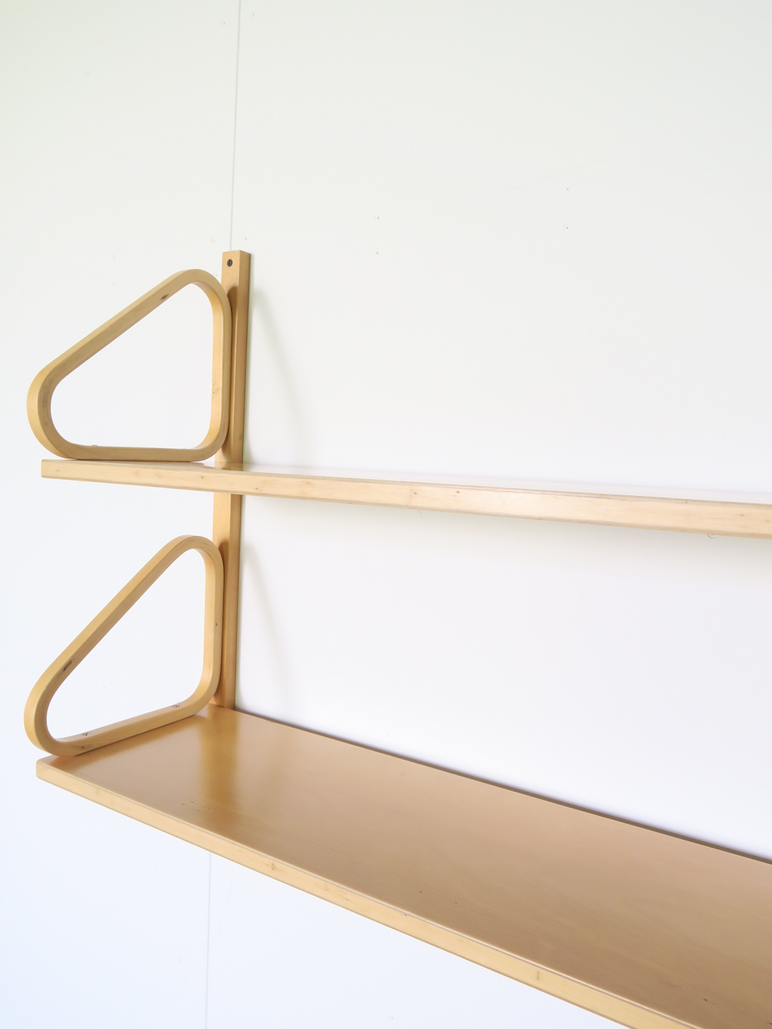 アアルト　シェルフ 2段