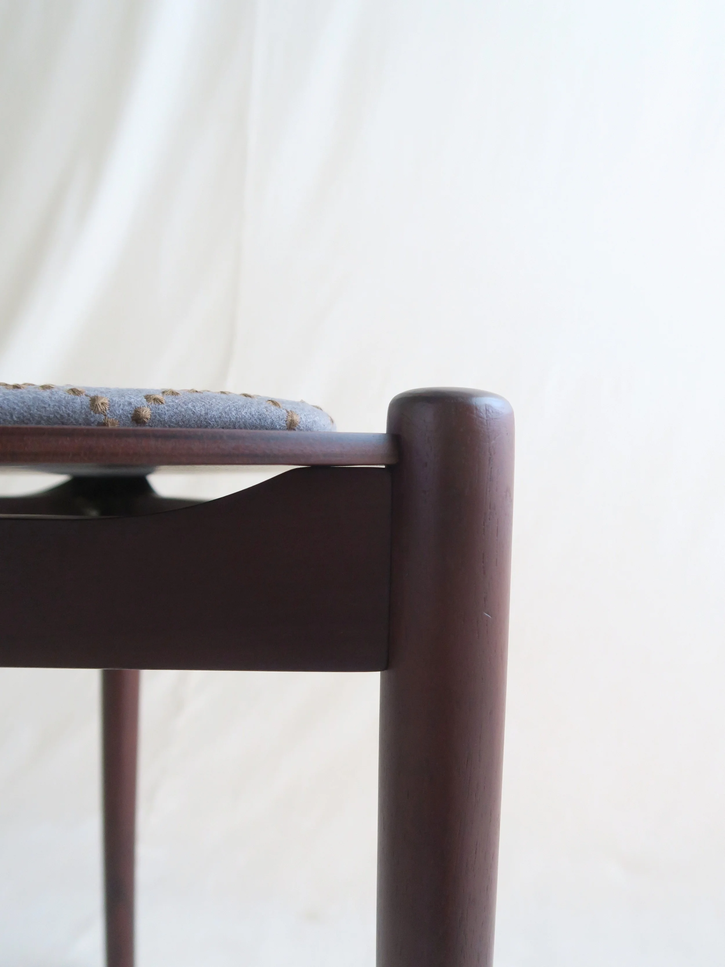 ミナペルホネン　スツール