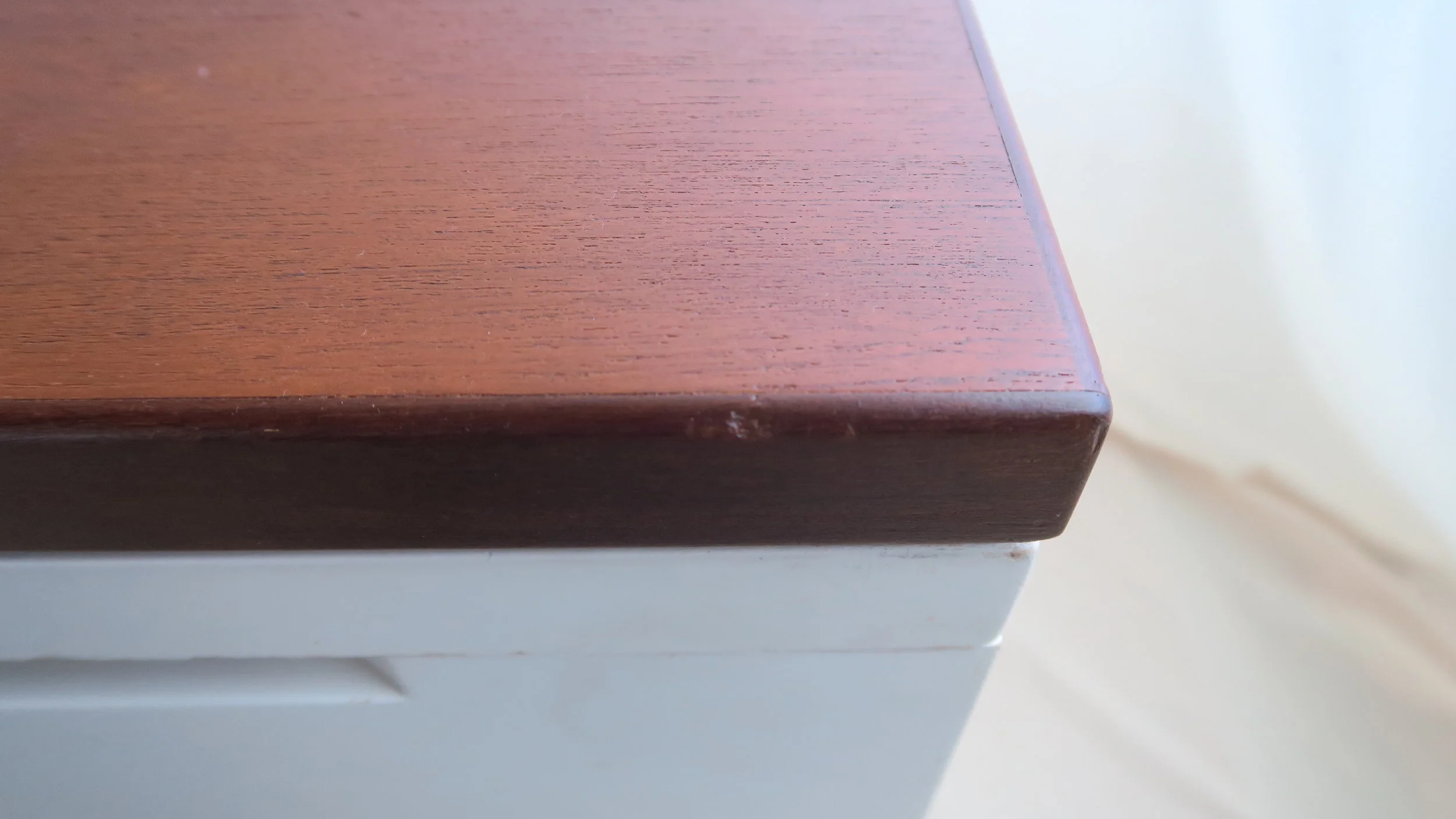 アアルト　デスク　ボックス