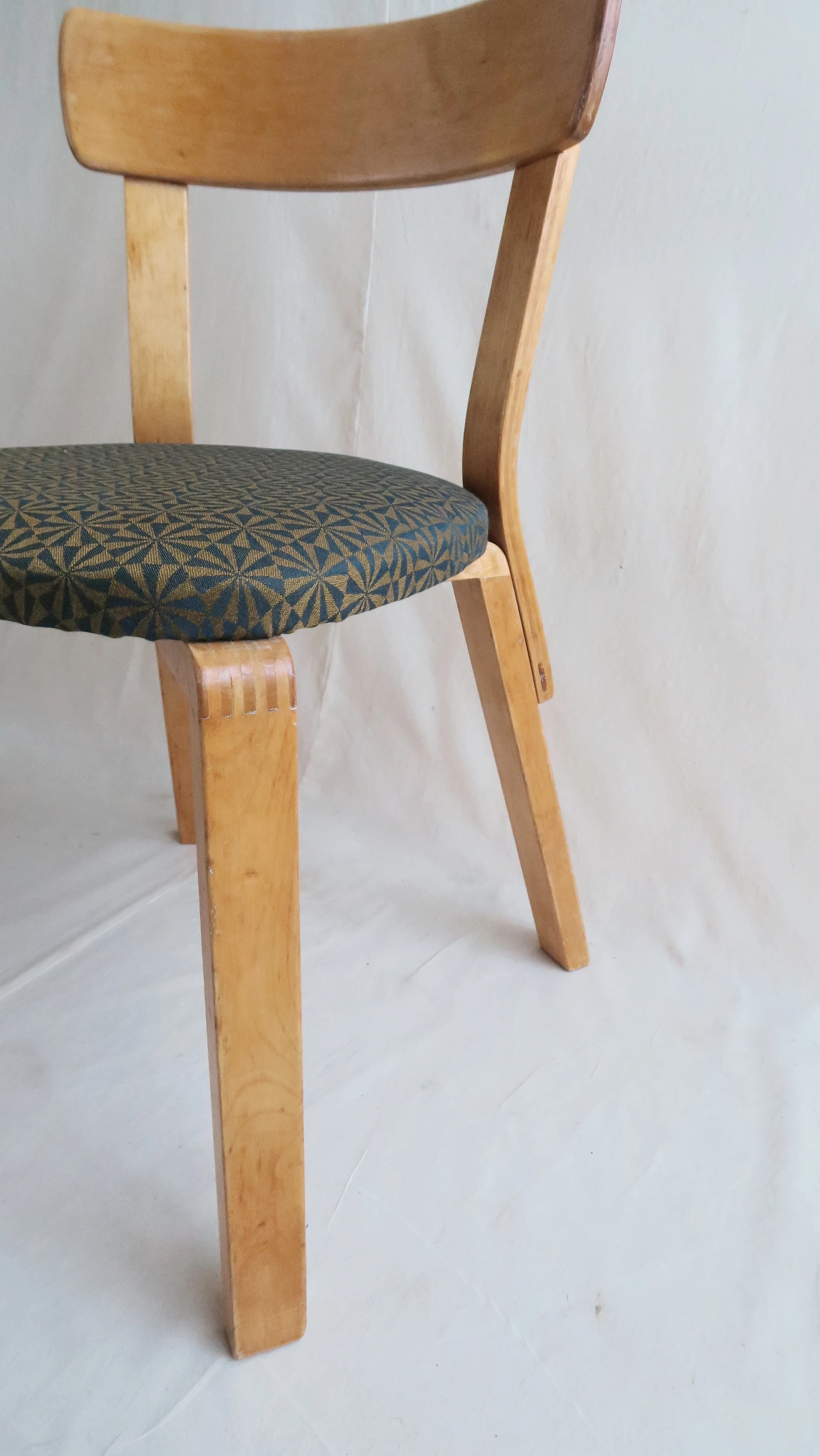 アアルト　チェア69　war-leg