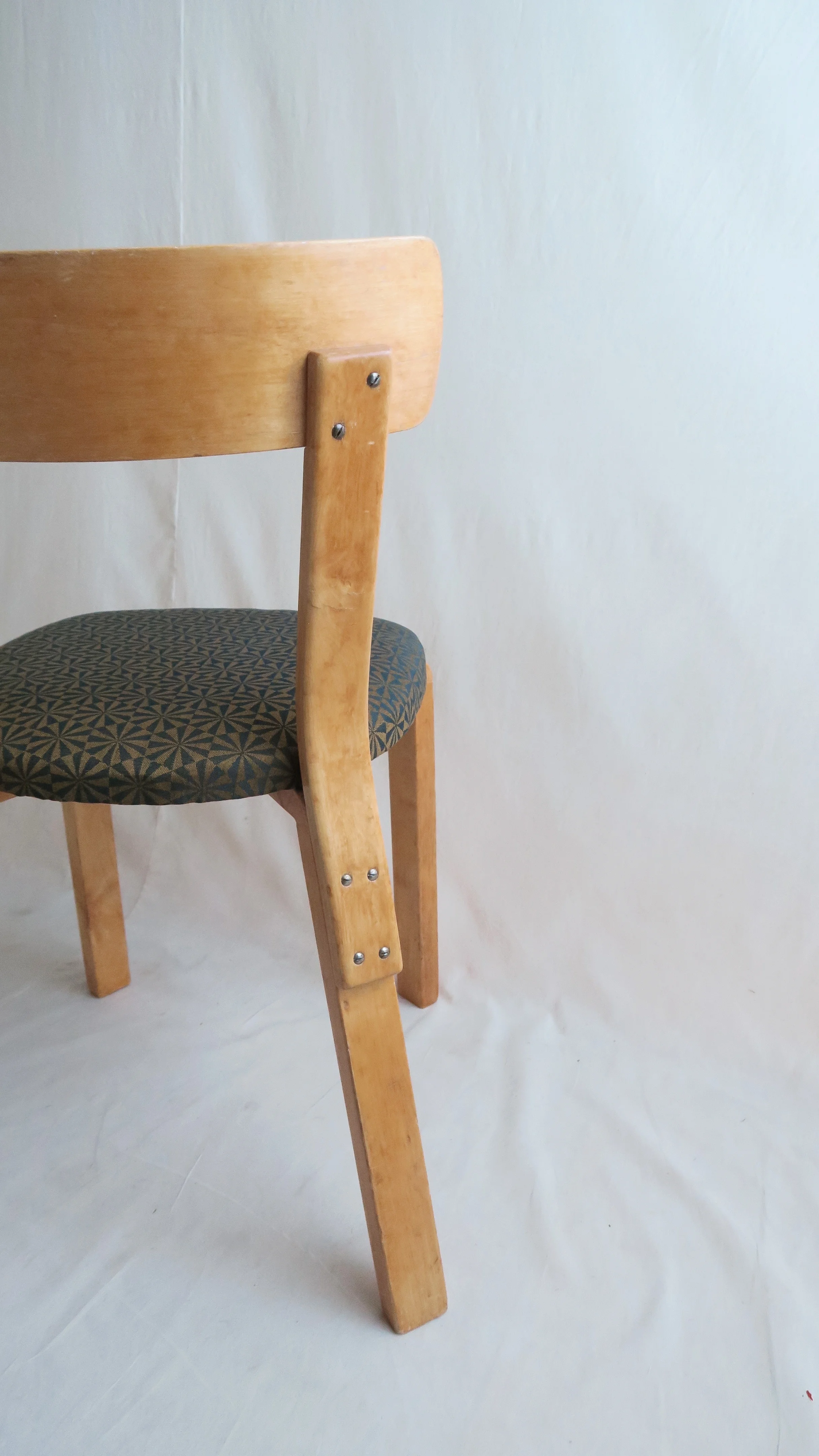 アアルト　チェア69　war-leg