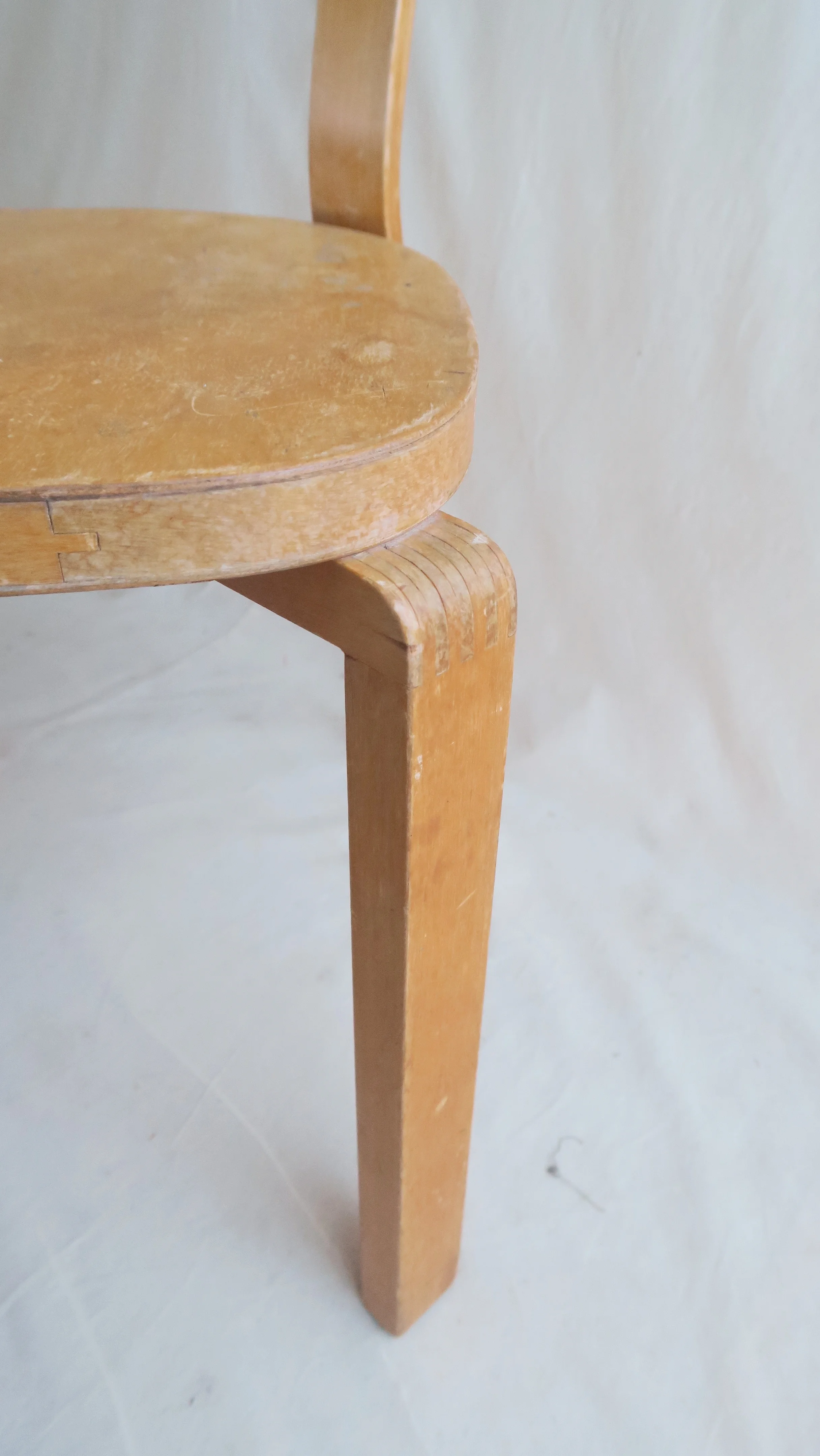 アアルト　チェア69　war-leg