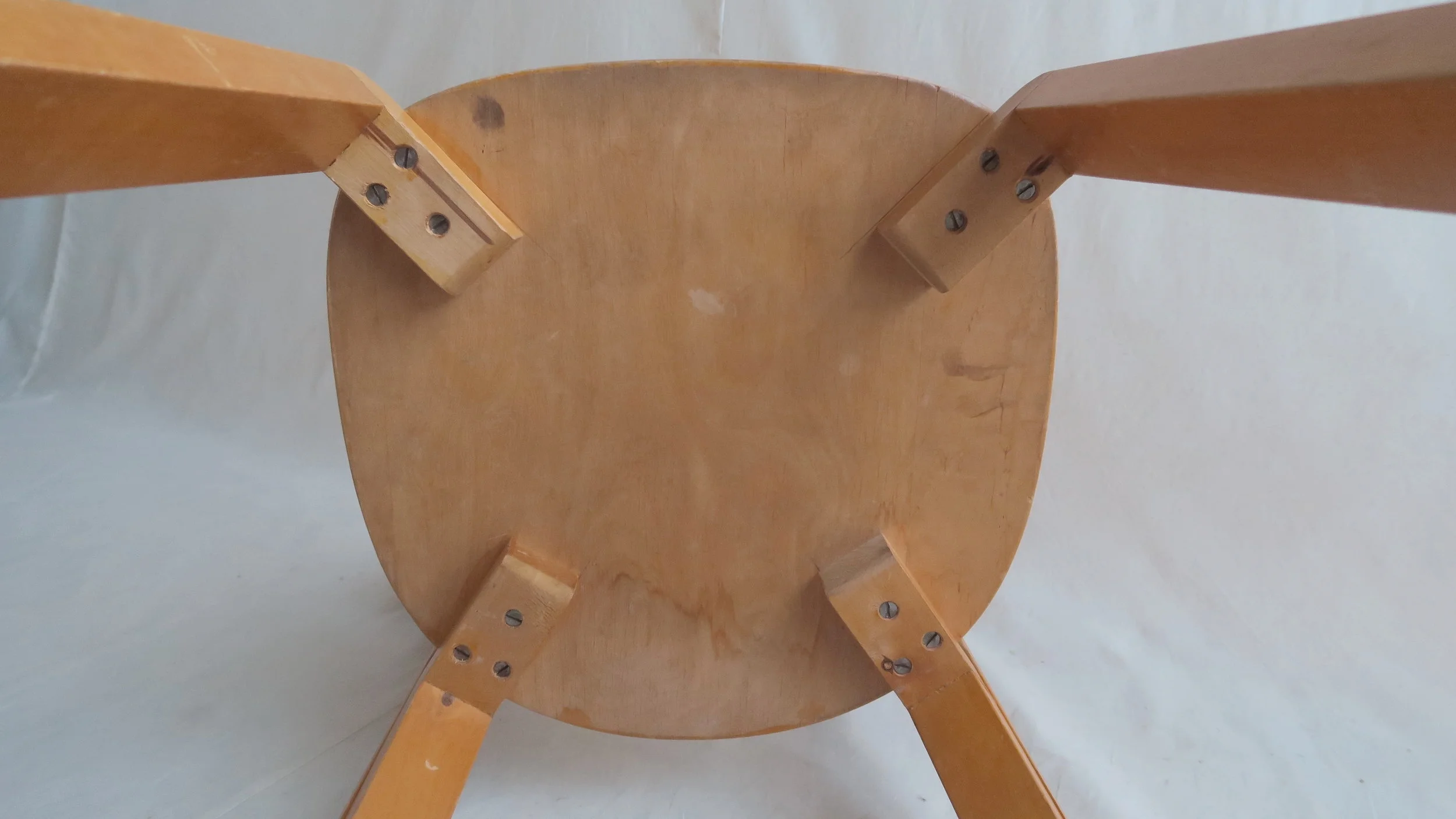 アアルト　チェア69　war-leg