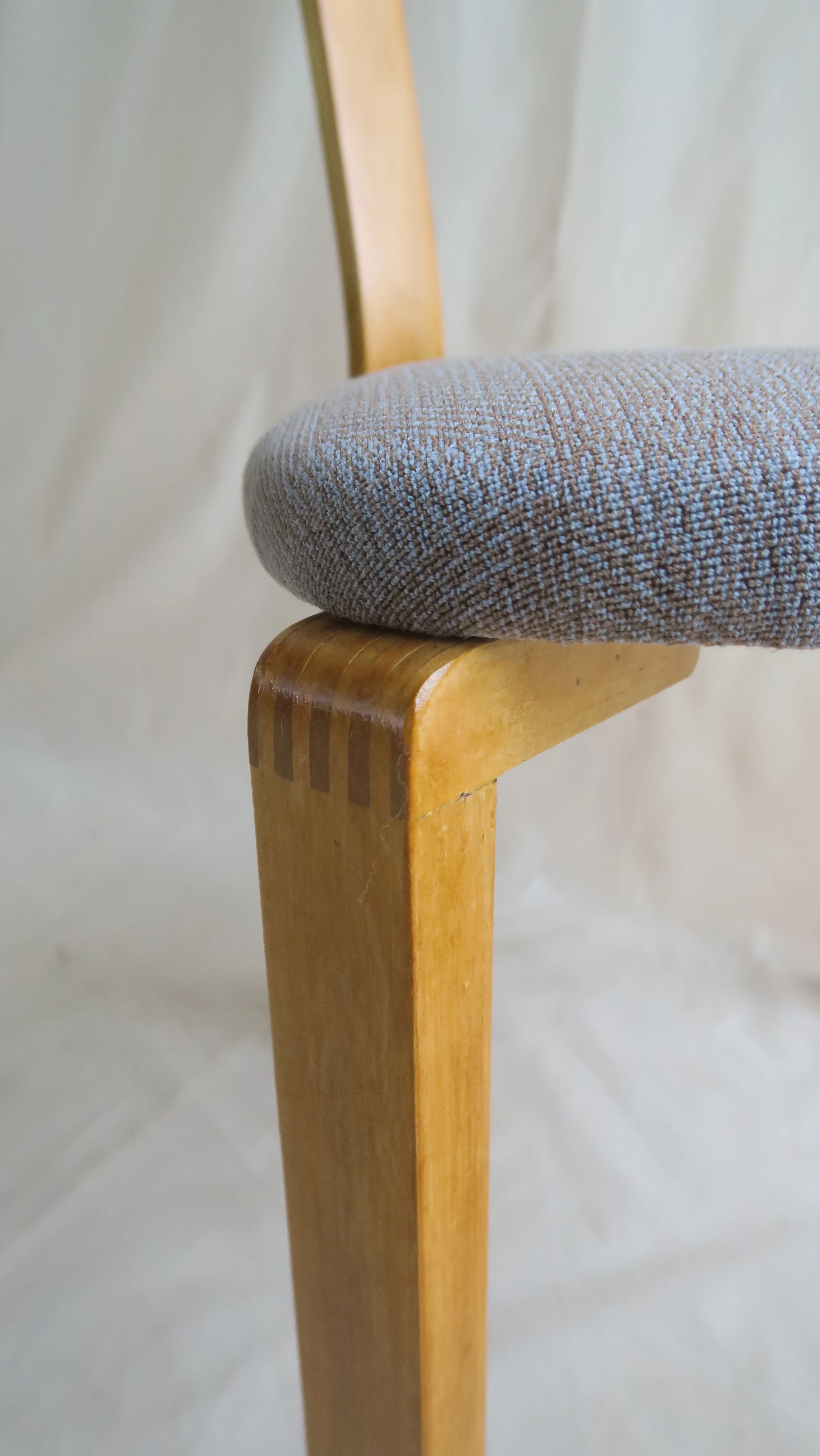 アアルト　チェア69　war-leg