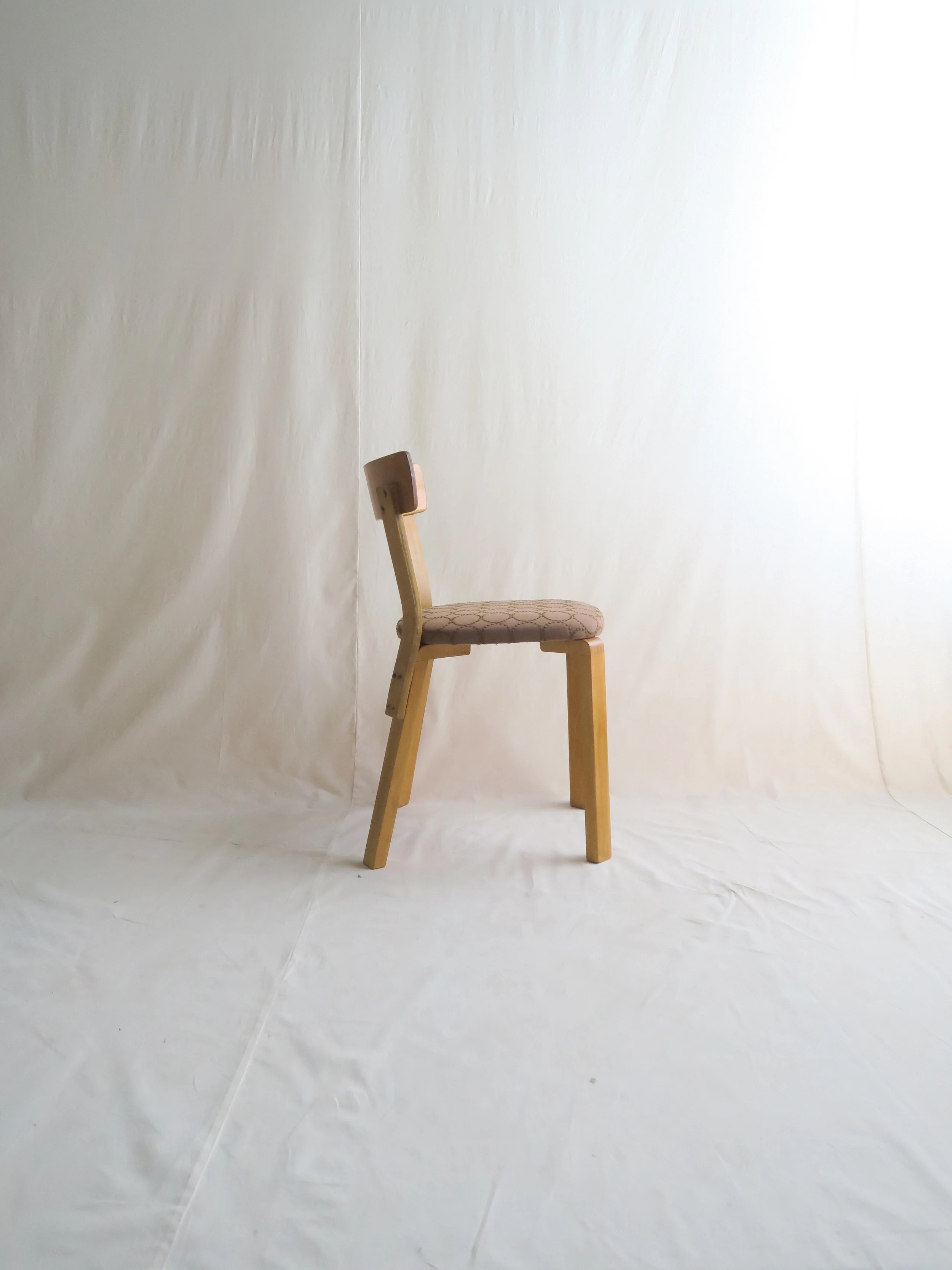 アアルト　チェア69　war-leg